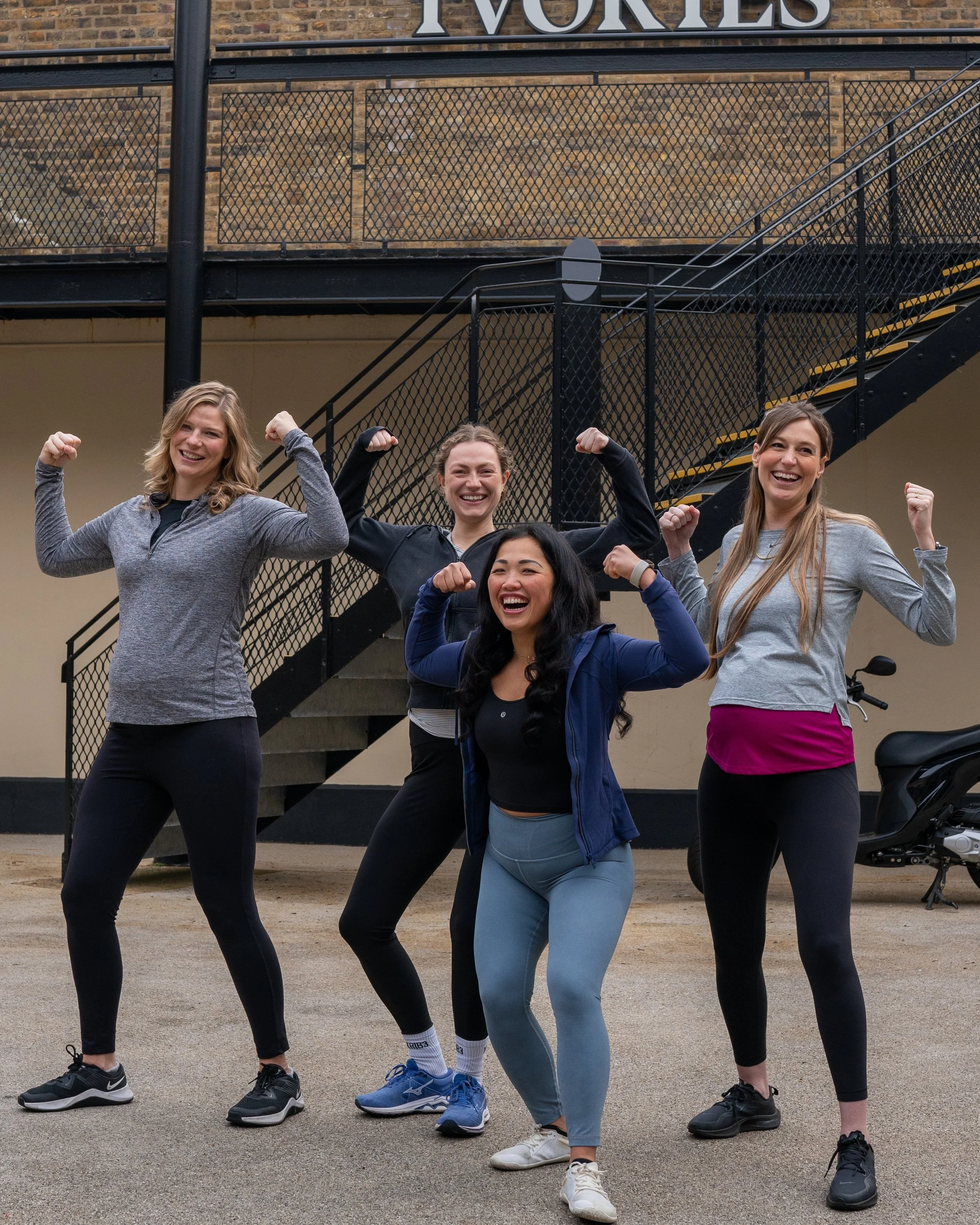 lifting ladies in islington, lift to get stronger
