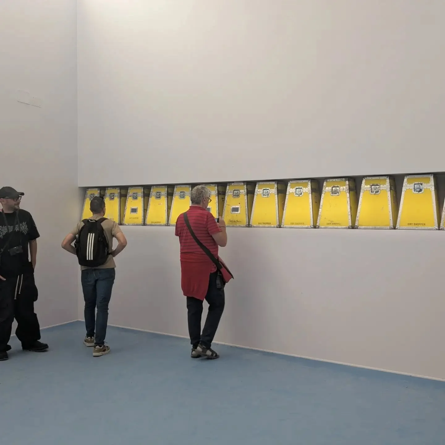 Venice Biennale day 2: Giardini 

Another cracking day, with some real stand out works. Pavillion vibes very different to the Arsenale; a slightly more chilled day. 

Coffee, spritz and hanging out with 5 of your mates still 10/10👌🏼