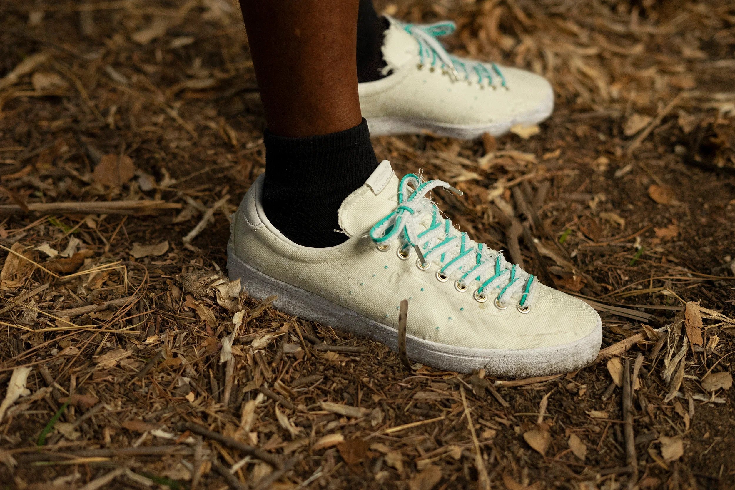 Donald Glover Adidas sneakers, Variants include the Nizza Blank Canvas and Nizza Premium "Noble Indigo" (tie-dye blue)