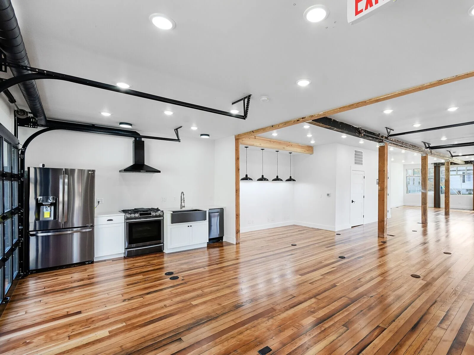 1914 Office Renovation · Portland, OR, image 8 of 8