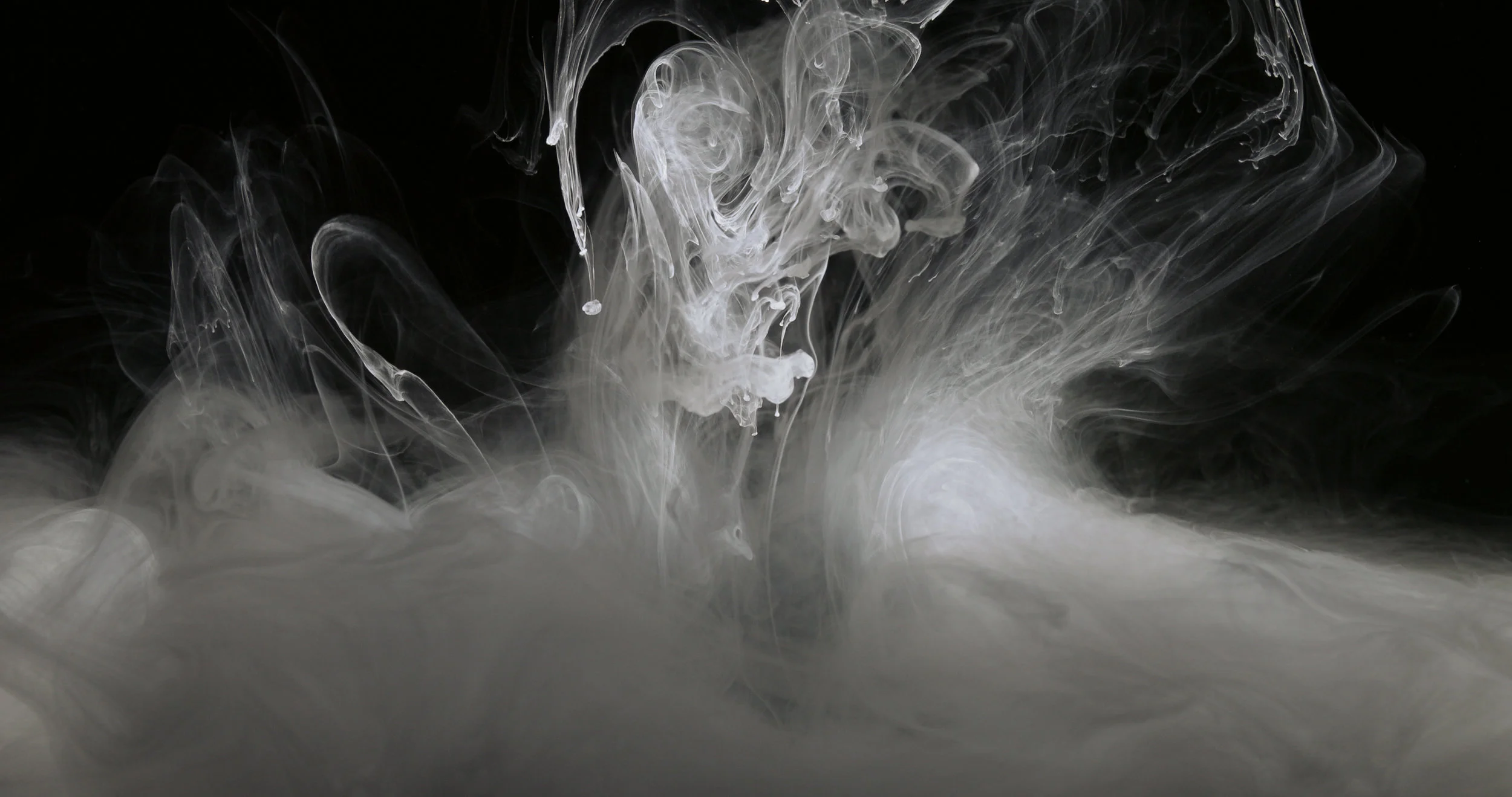 photodune-21696755-concept-art-white-paint-in-water-as-smoke-in-slowmotion-l.jpg