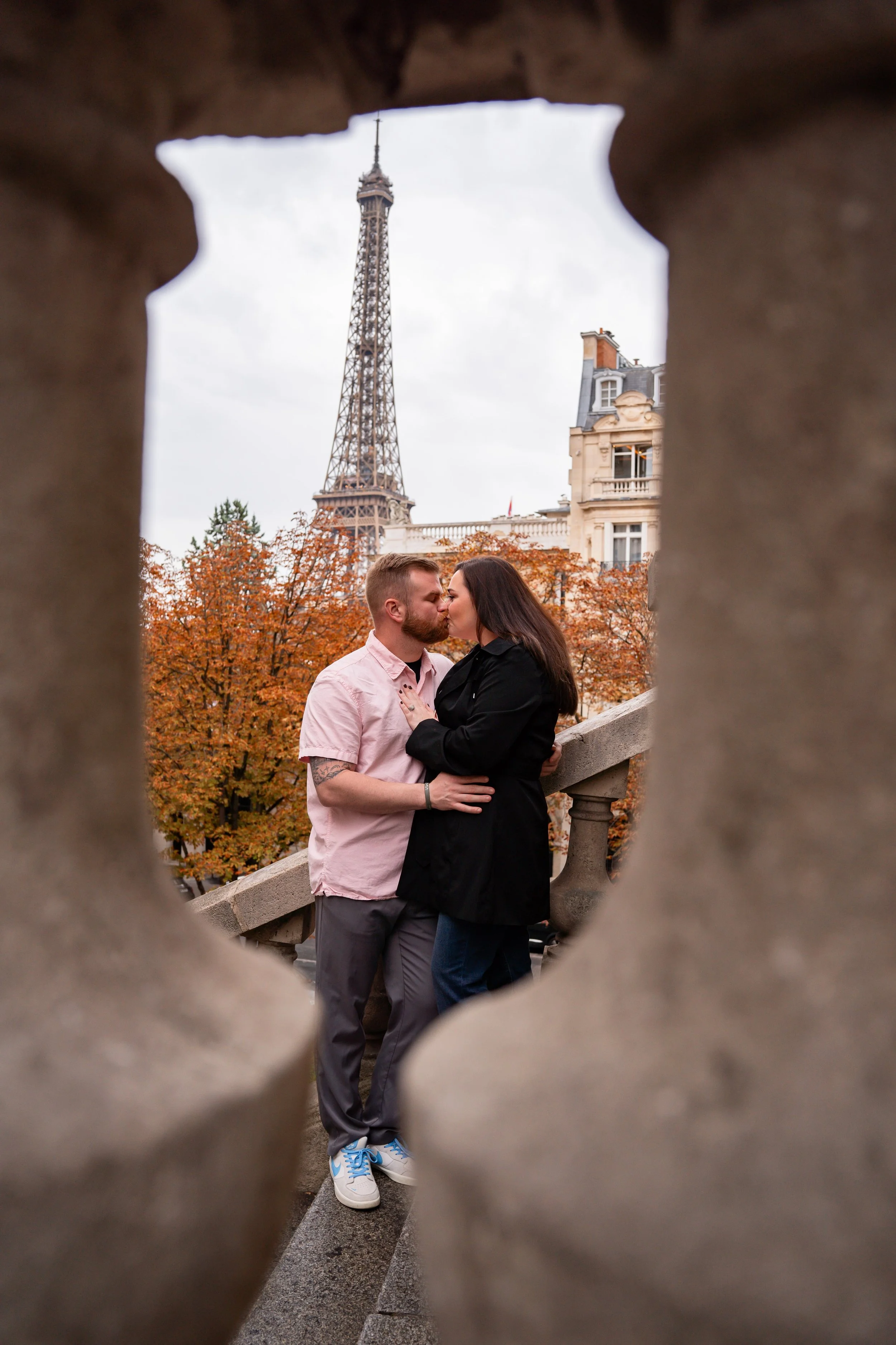 Couple Eiffel Tower Paris17.jpeg
