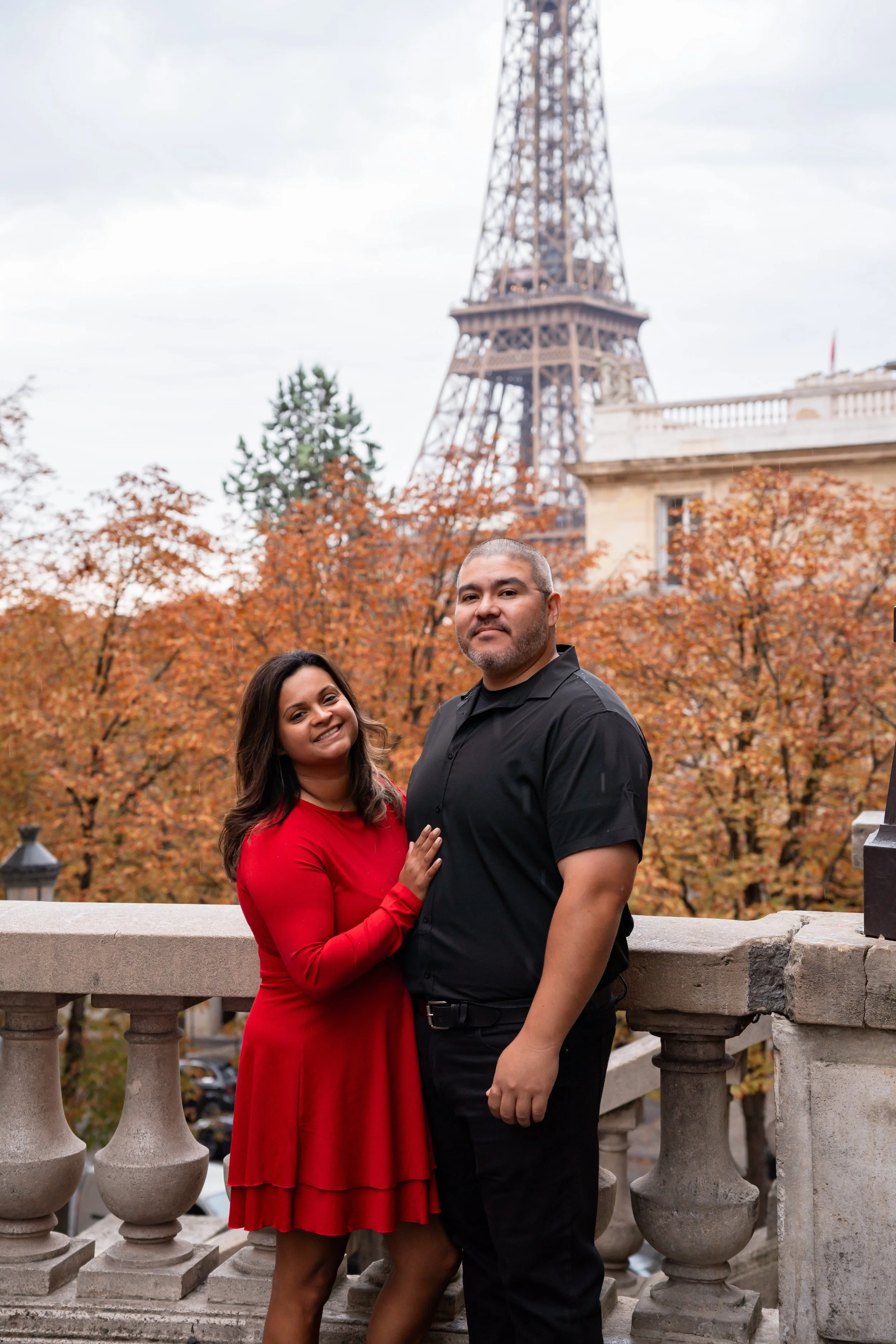 Couple in Paris1.jpeg