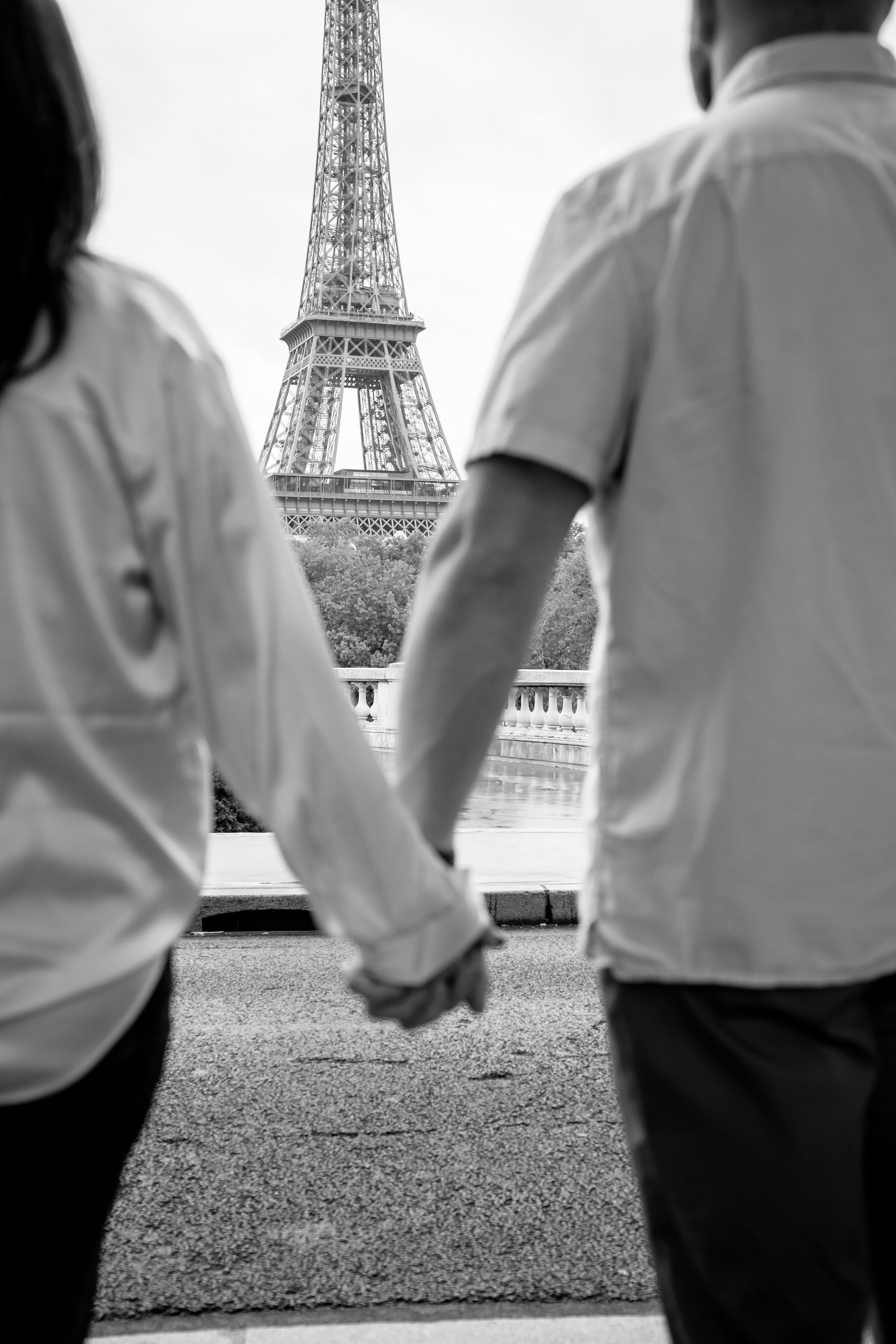 Couple Eiffel Tower Paris29.jpeg