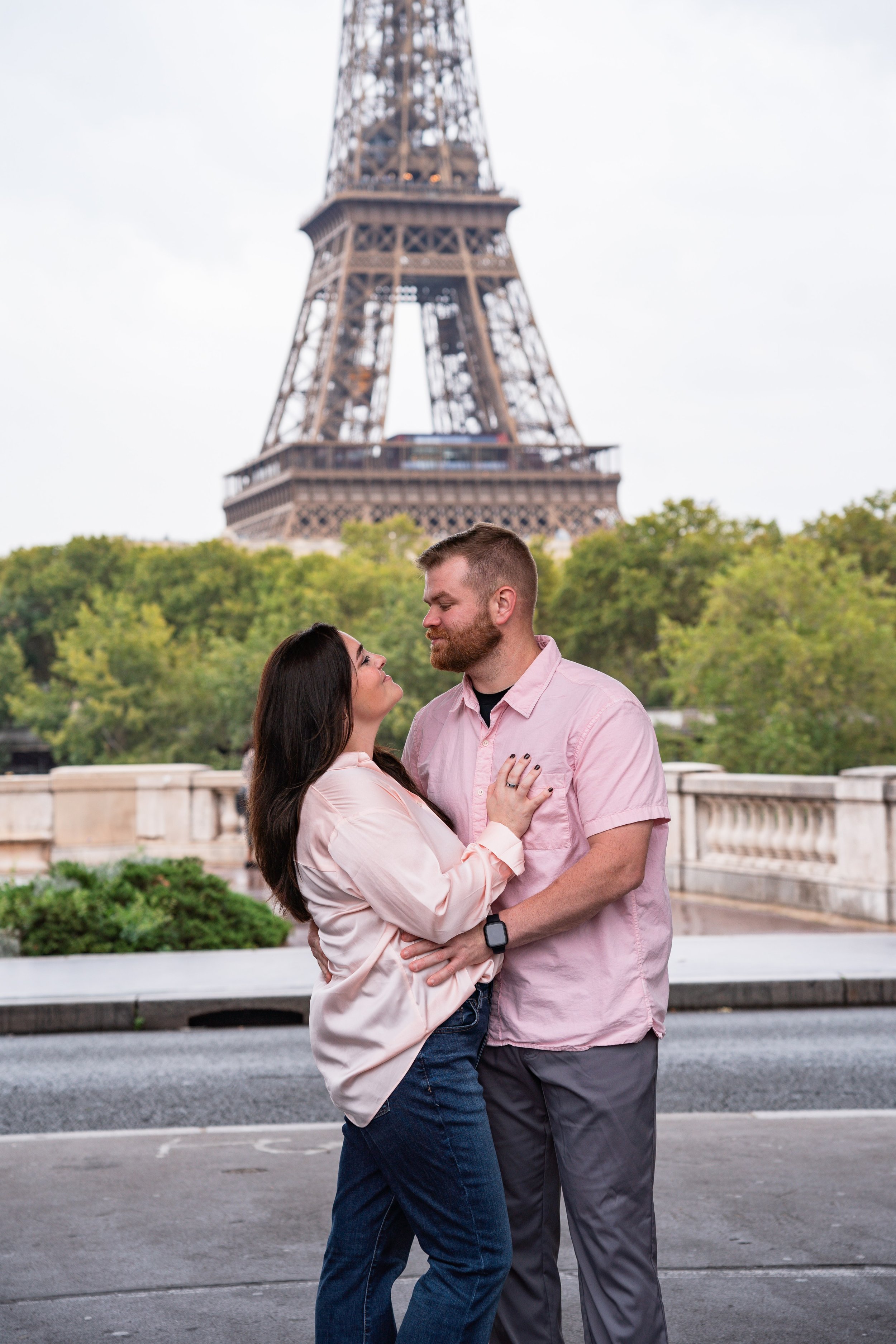 Couple Eiffel Tower Paris31.jpeg