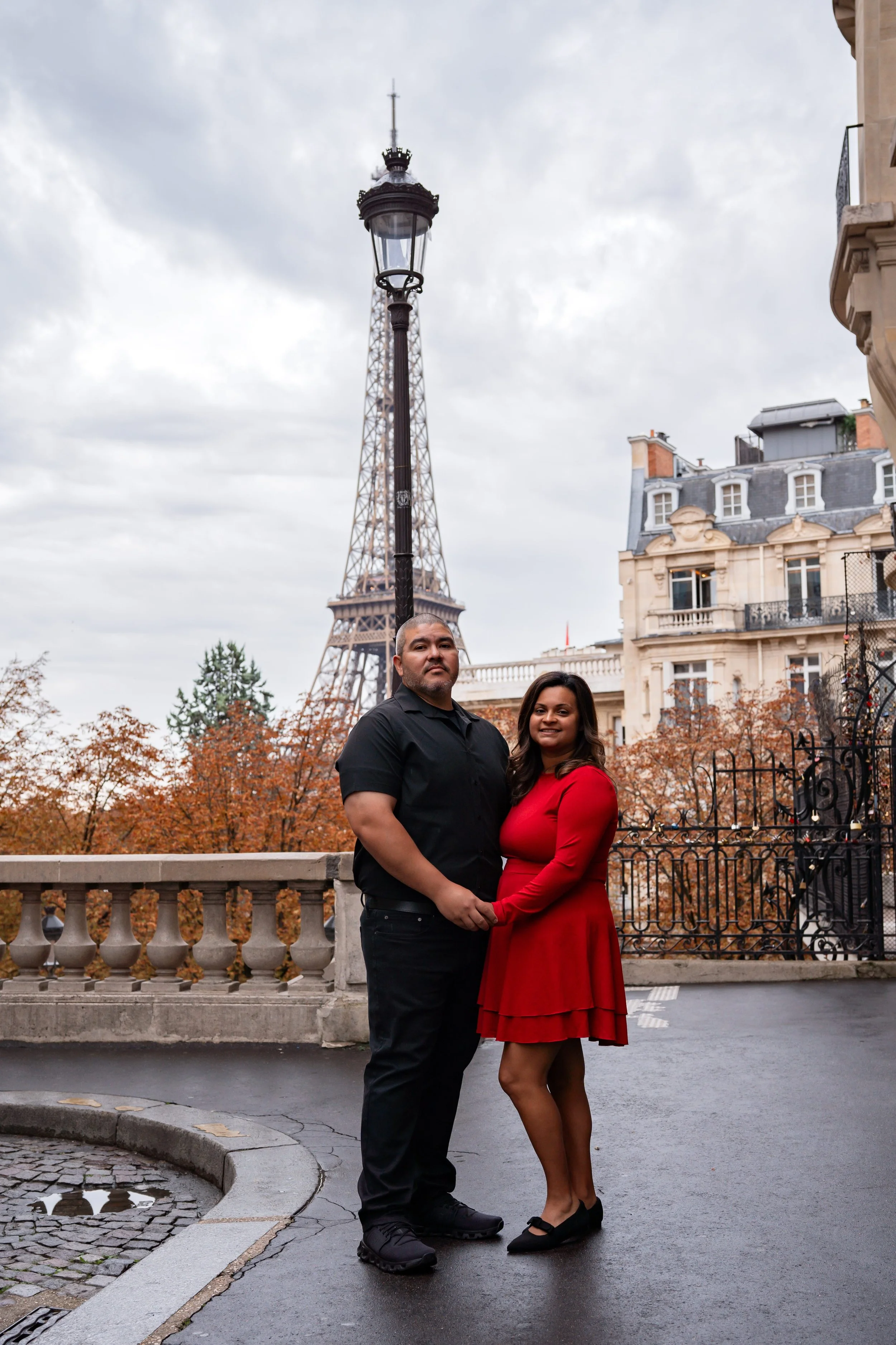 Couple in Paris6.jpeg
