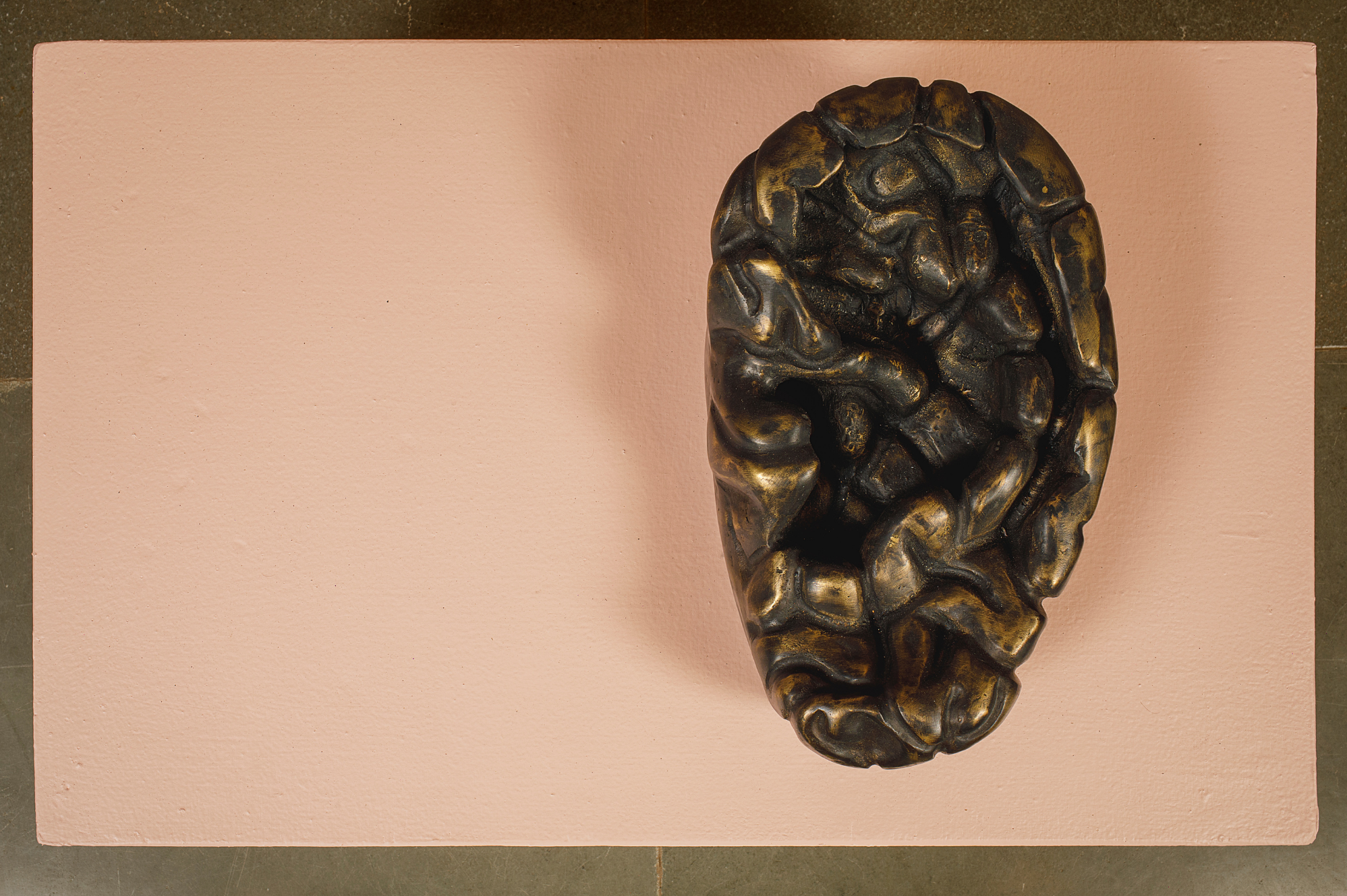 AT26002_05.png