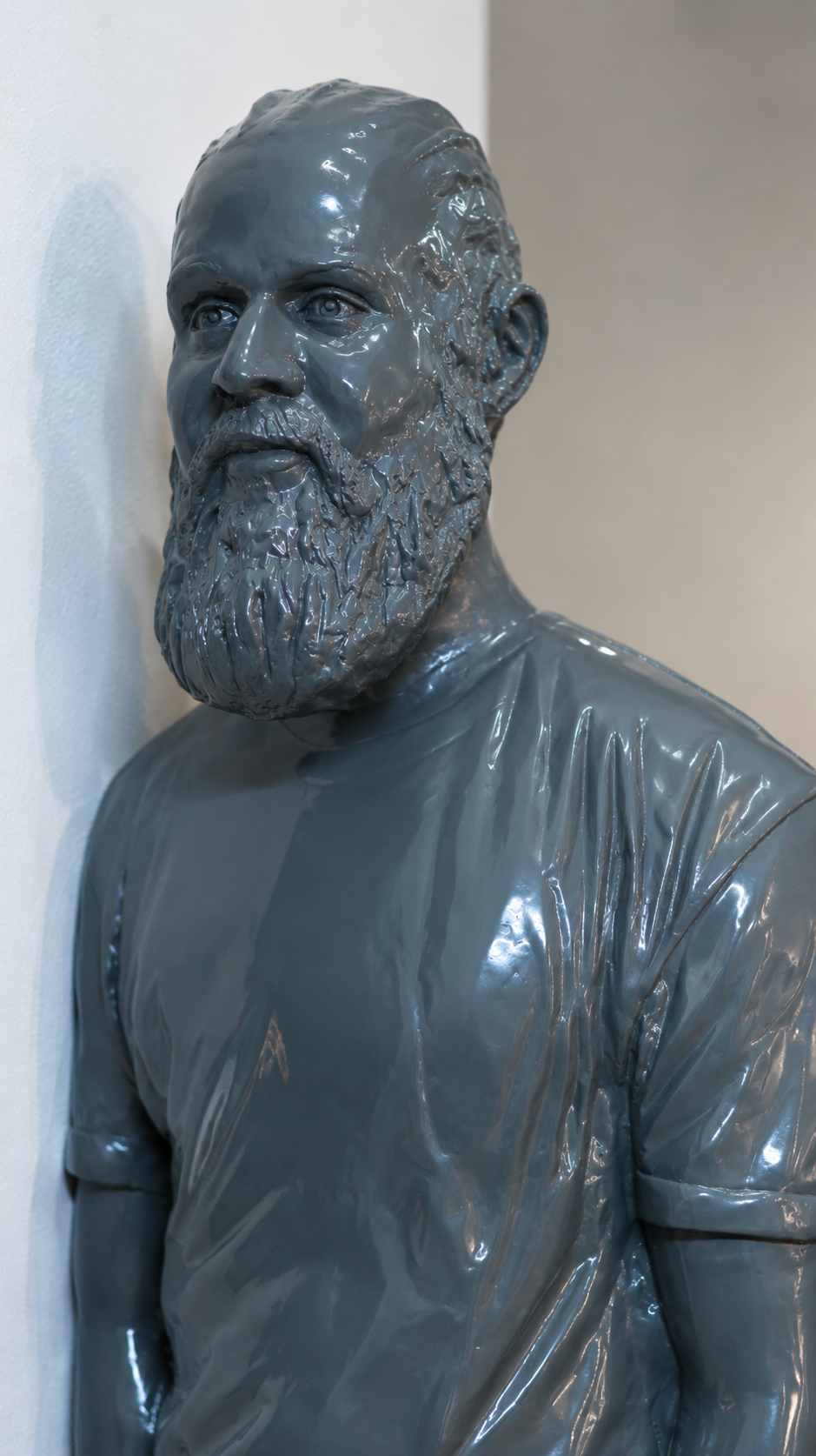 Glossy Charcoal Bearded Bust.png