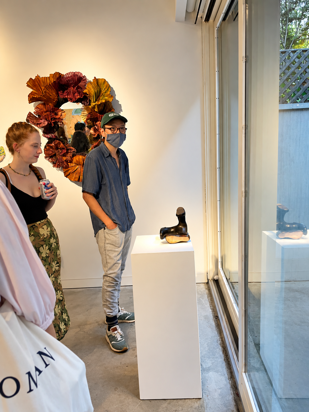 Gallery Viewers and Sculptural Art.png