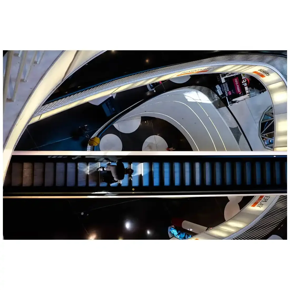 Escalator 