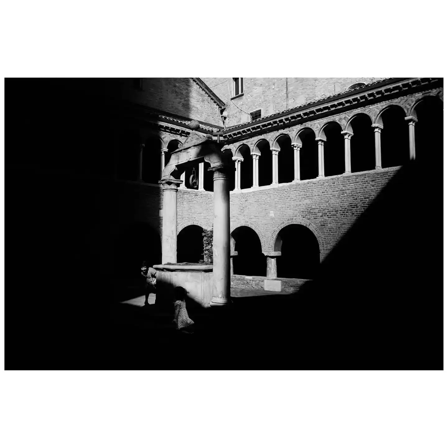 Basilica del Santo Sepolcro, Bologne