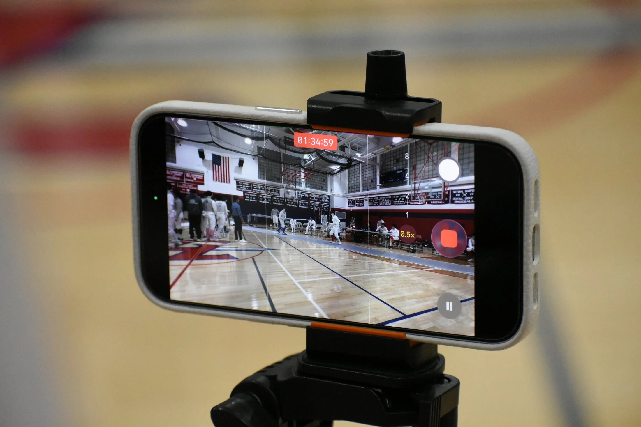 02-fencing-phone-tripod.jpg