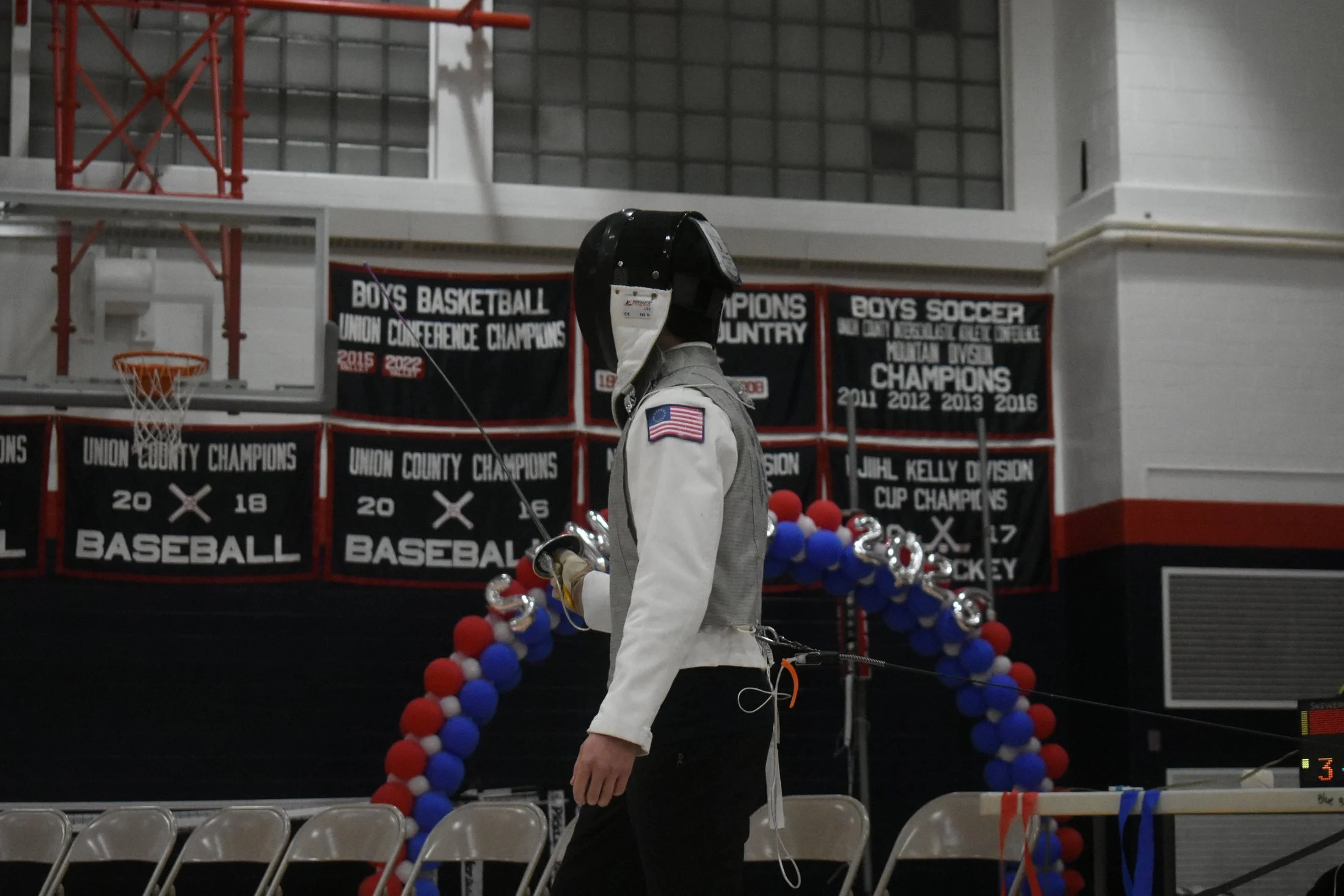 07-fencing-lone-fencer.jpg