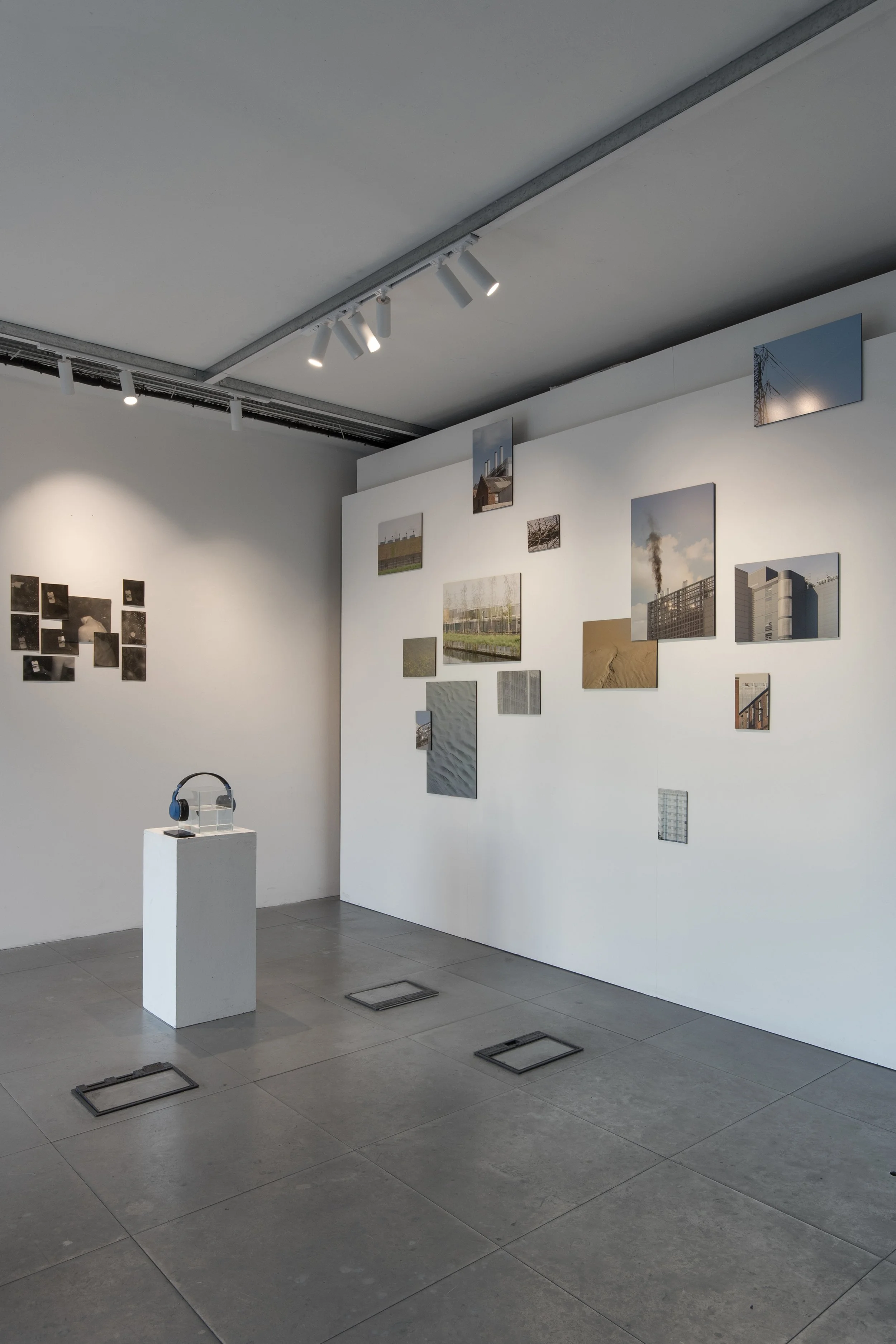 Installation view of Commencement / Commandment (2026) at Prokofiev Studio, London, featuring Gülce Tulçalı's After Rokeby Venus (2006) on the left wall and Clouds That Never Rain (2026), a photographic installation by syntheticduo (Anastasia Belinsk