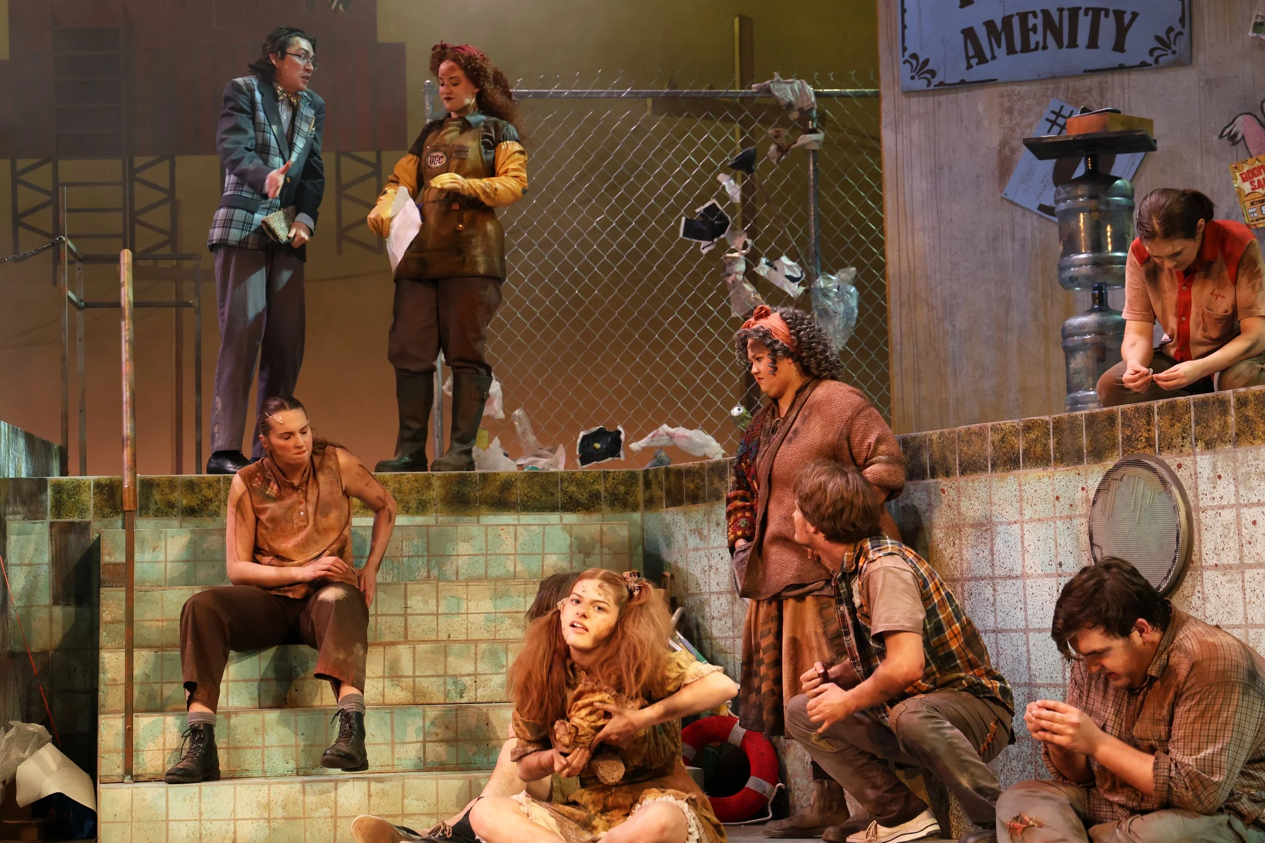 Urinetown17F5A9379.JPG