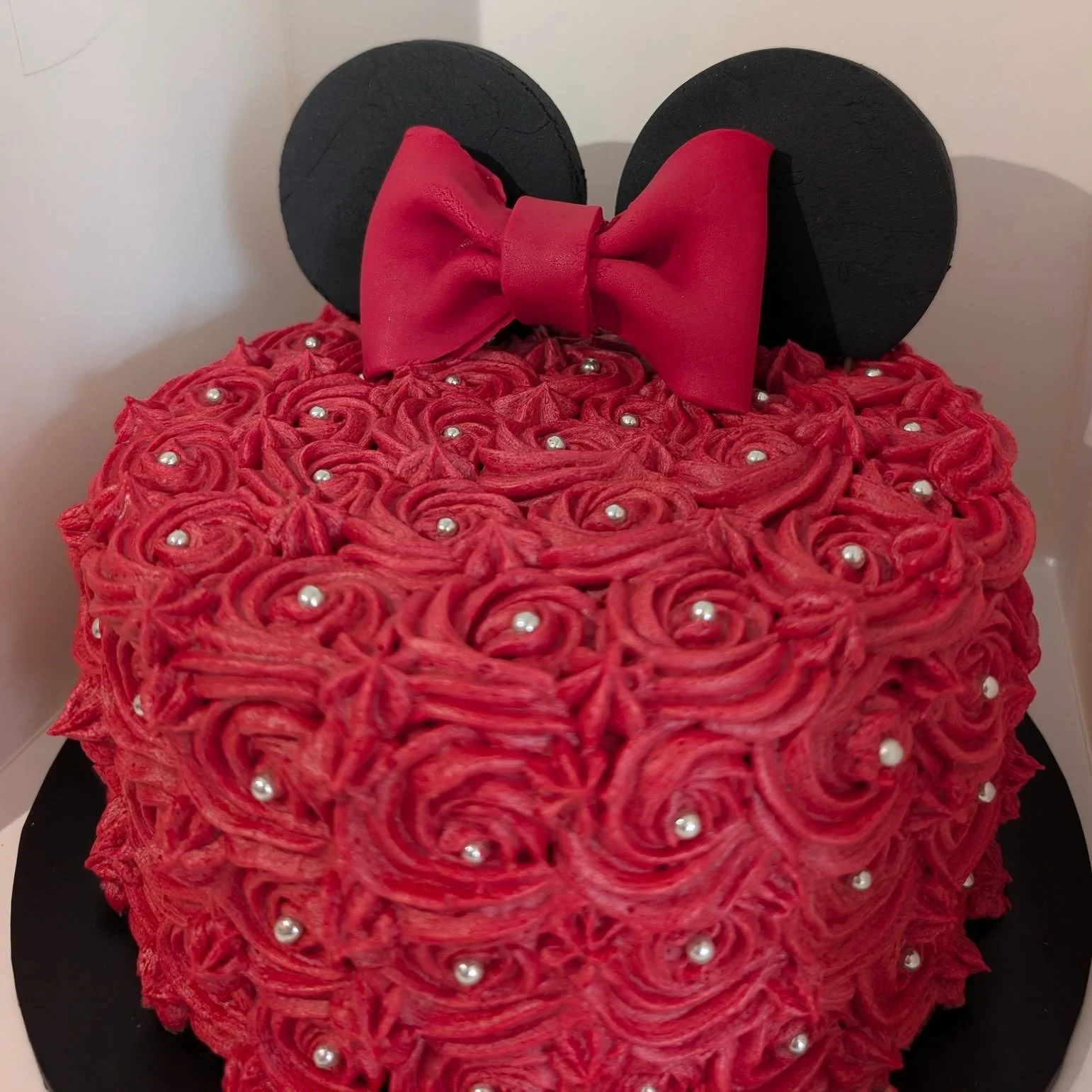 Custom engagement cakes
