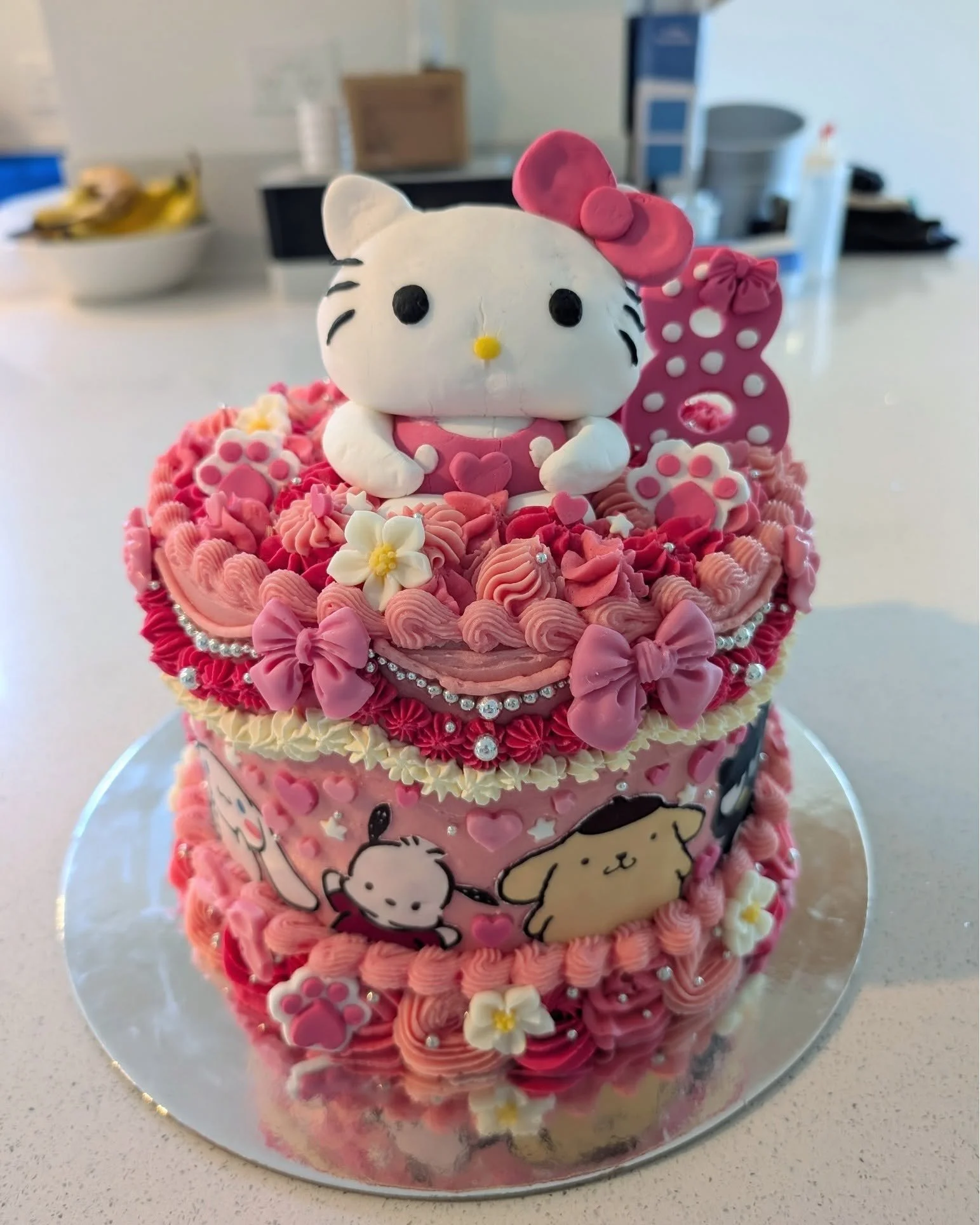 Custom cakes for order
