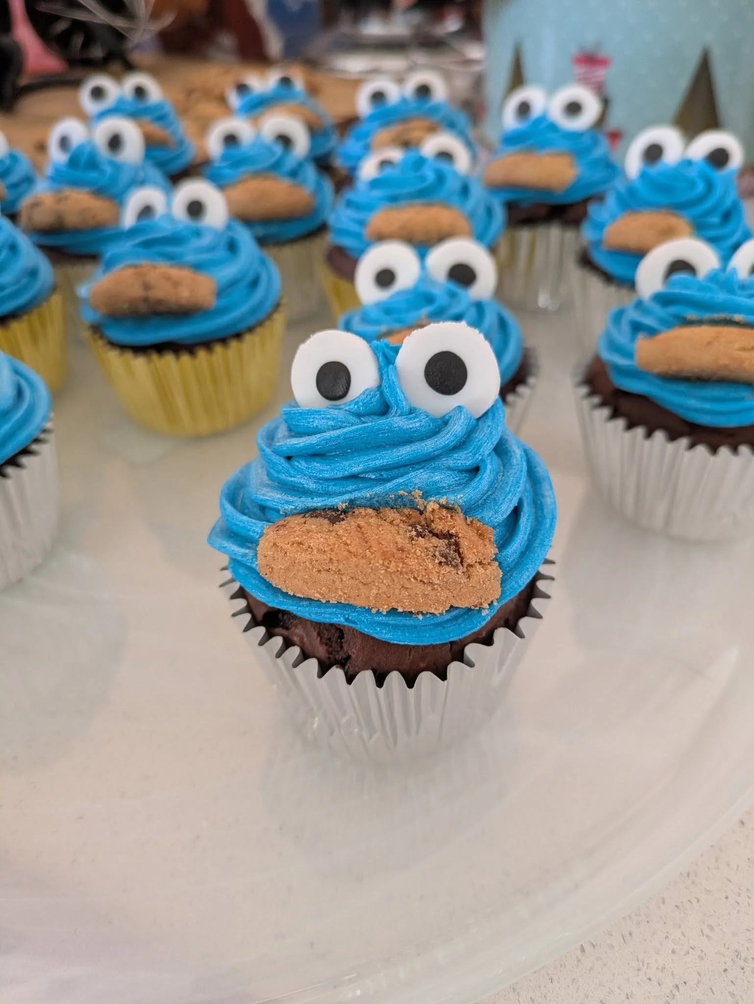 Custom cupcakes made to order