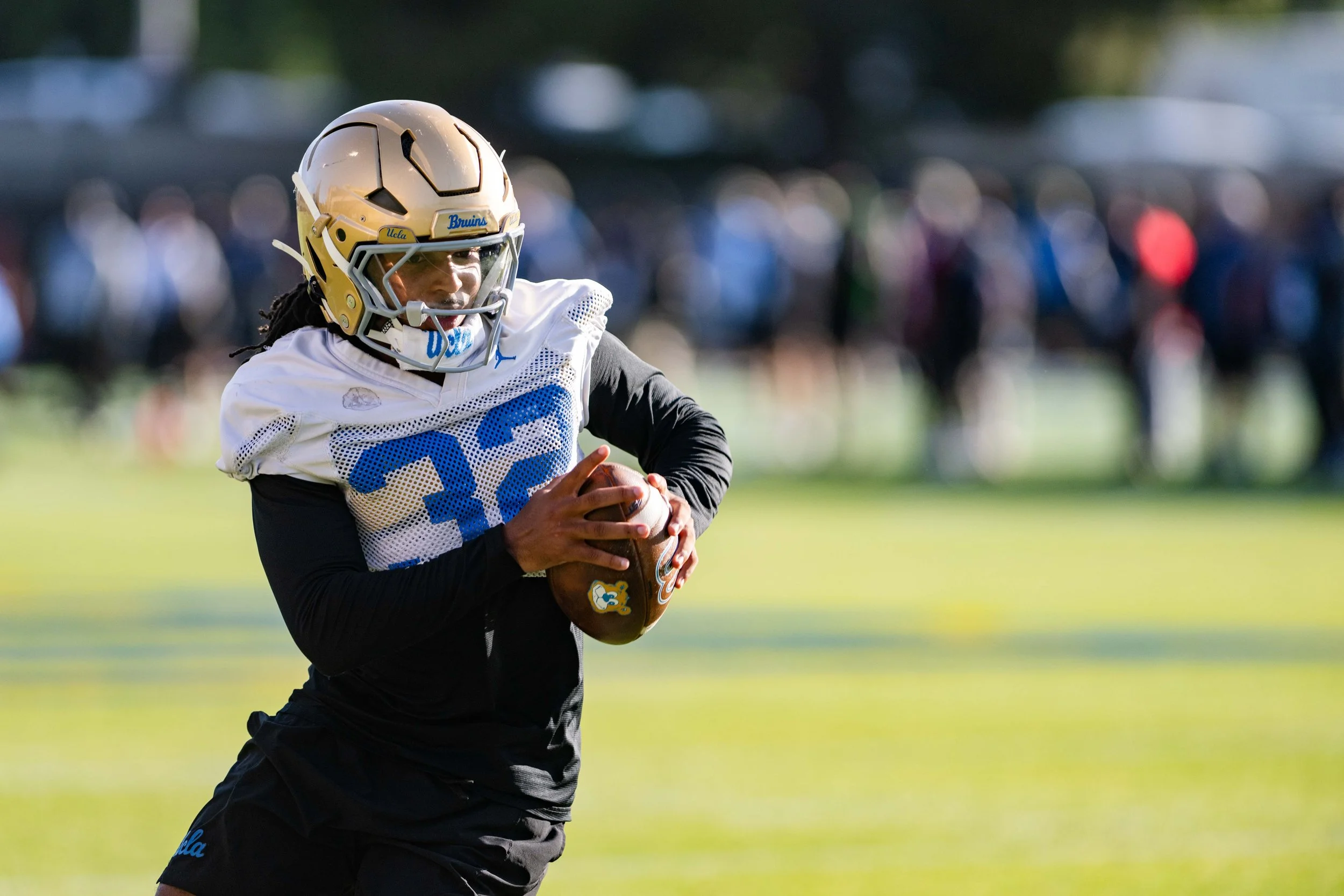sp.football.FilmBreakdown.CB_.5.5.26.C.LC_.jpg