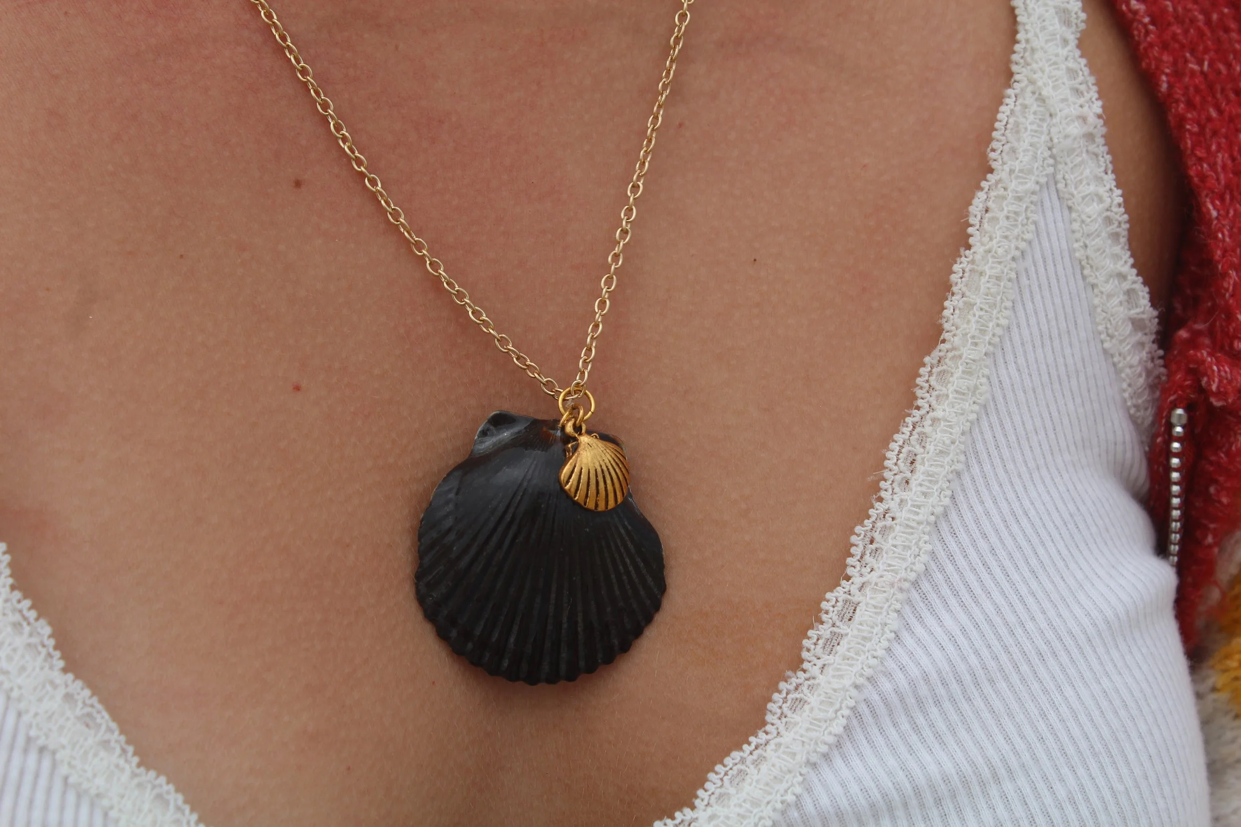 Natural Black Shell With Golden Shell Charm Necklace