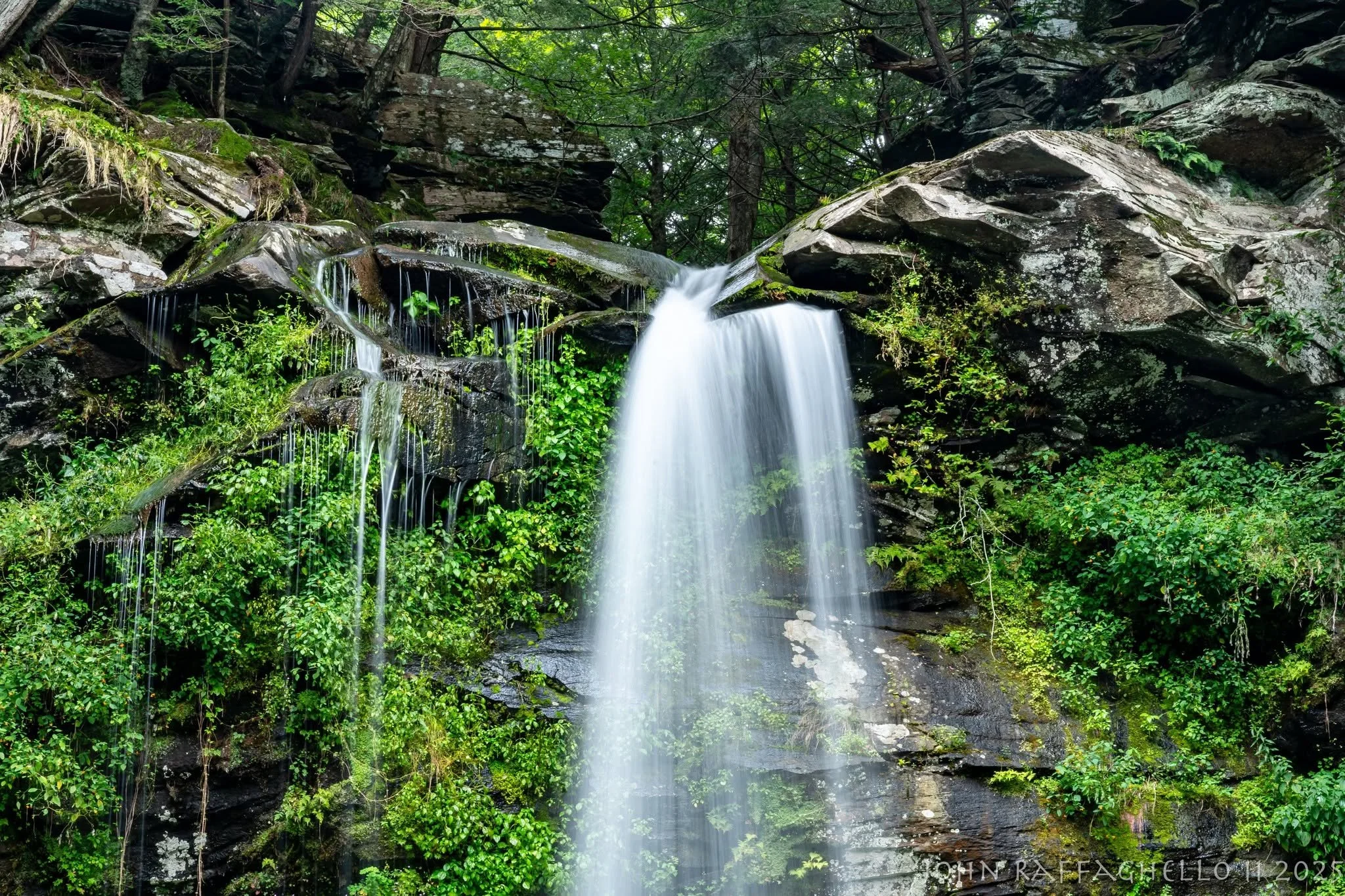 waterfall.jpg
