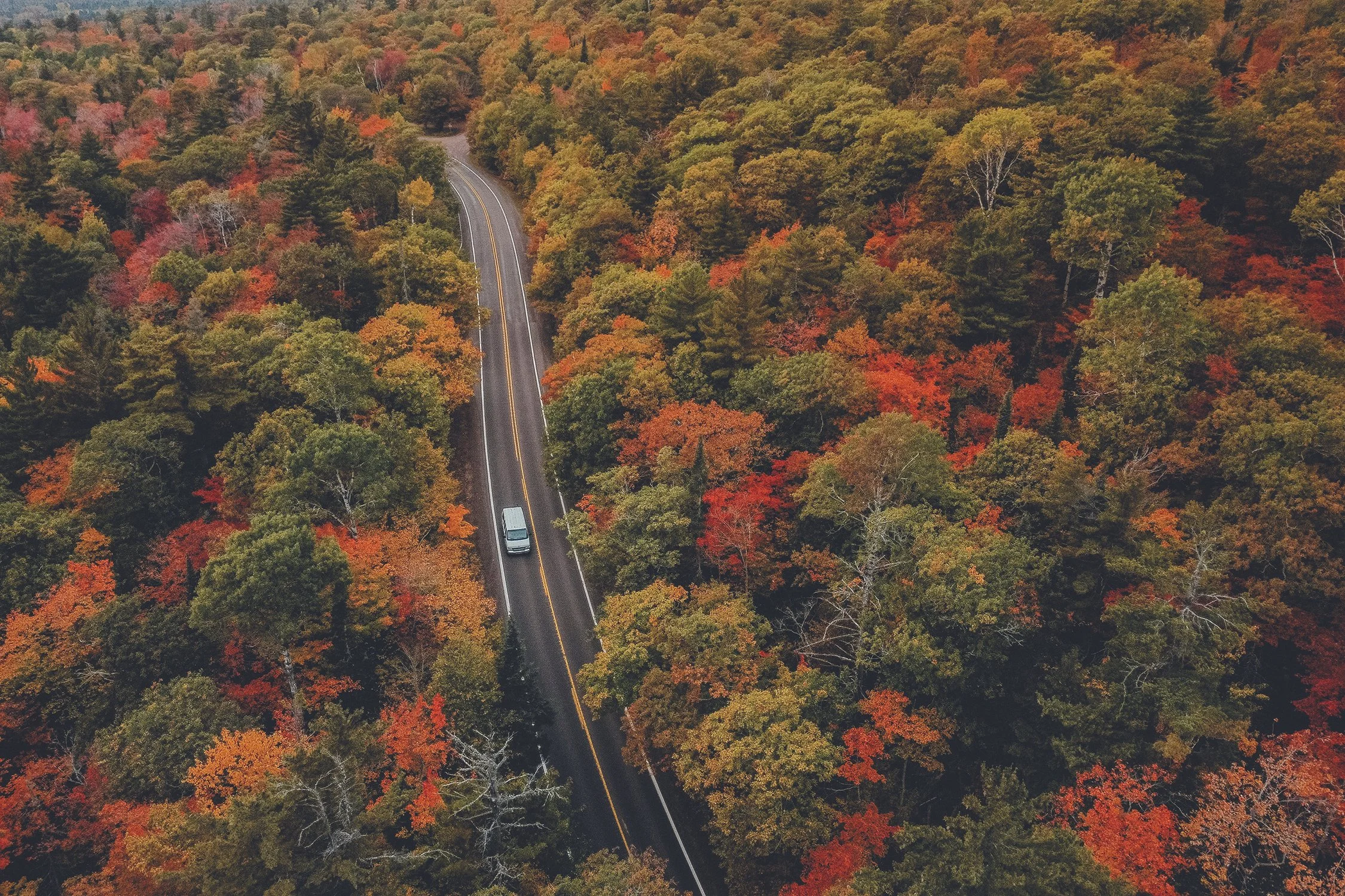 5 Tips for a Budget-Friendly Fall Vacation