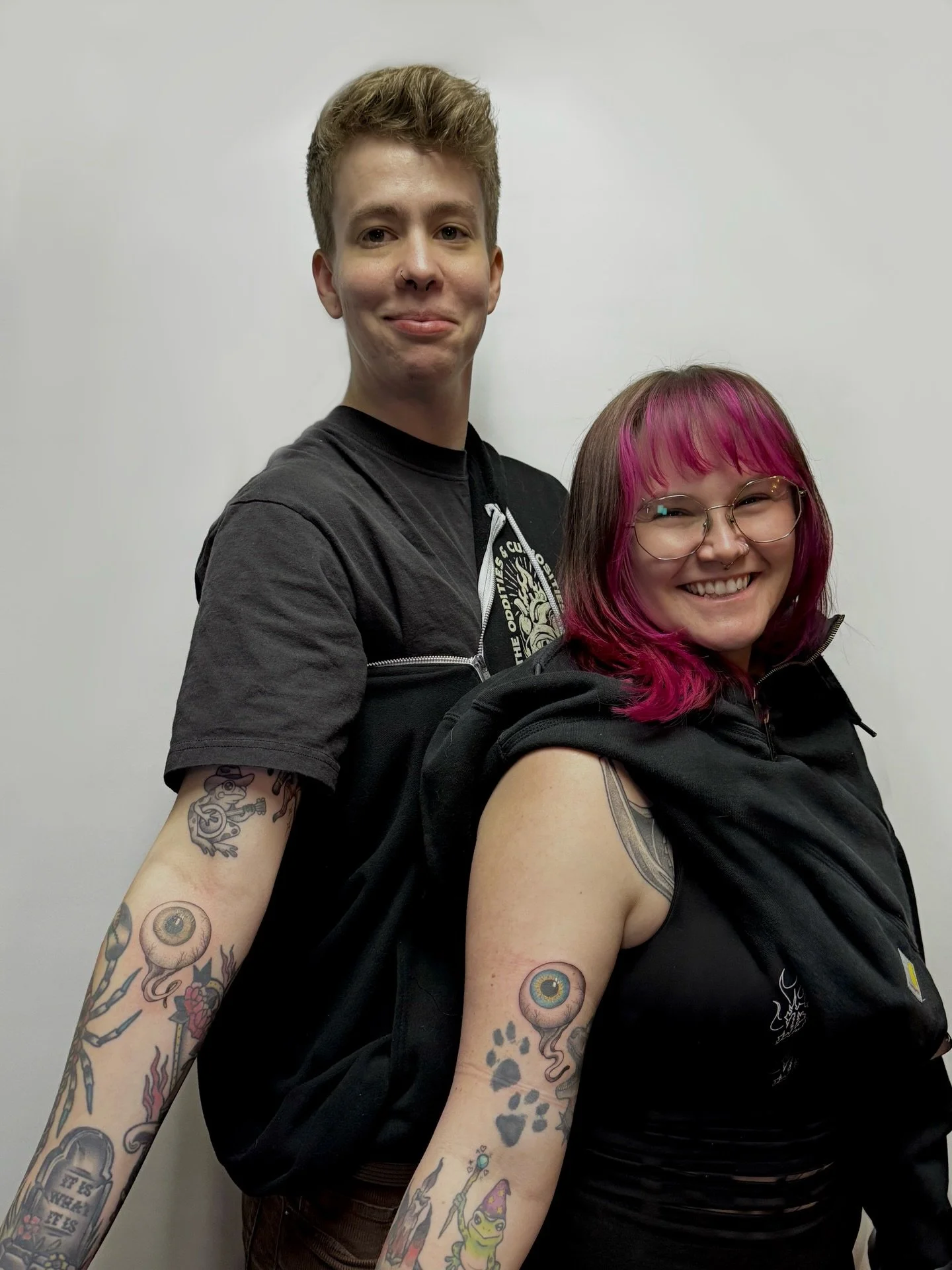 Matching eyeballs for two of my favorite people 👁️
Appreciate you both for letting me do these for your anniversary!! 
&bull;
done @blackaltartattooco