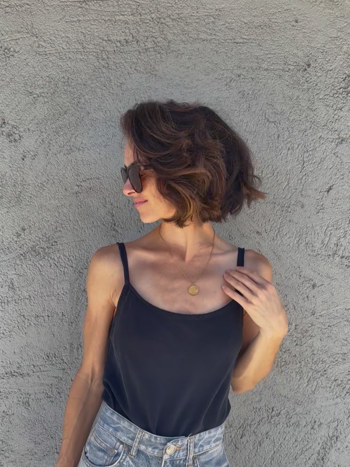 Let&rsquo;s keep it short AND blunt&hellip; this is FAB.😍💇 #bluntbob #haircut #losangeleshairsalon #frogtown #shorthairinspo
