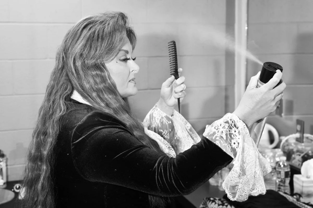 WYNONNA JUDD  by  THEA TRAFF →
