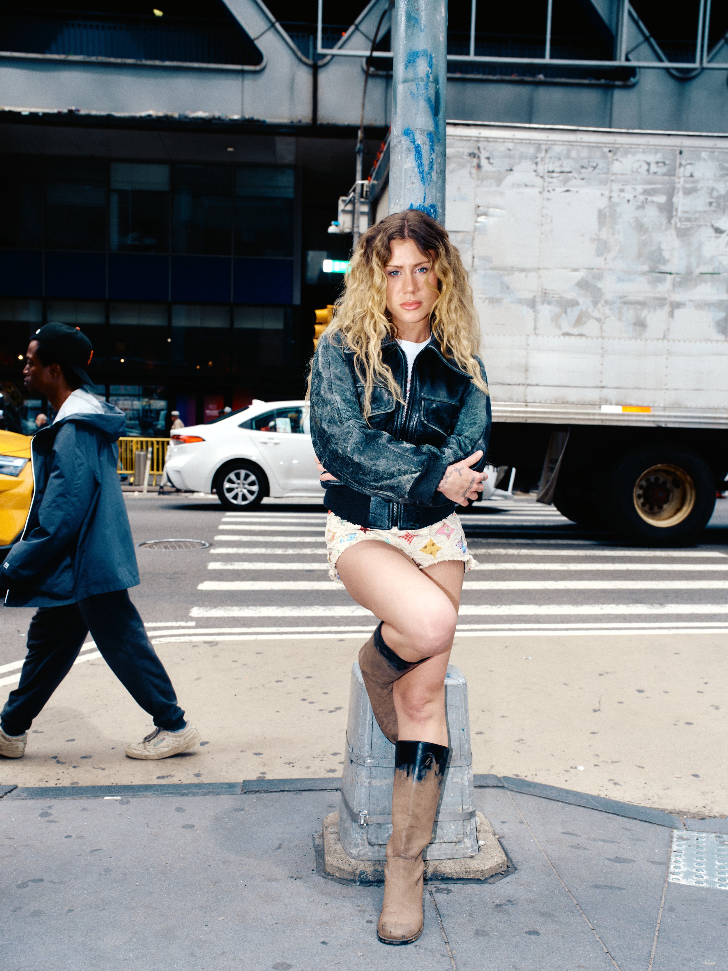 SLAYYYTER  by  CAROLINE TOMPKINS →