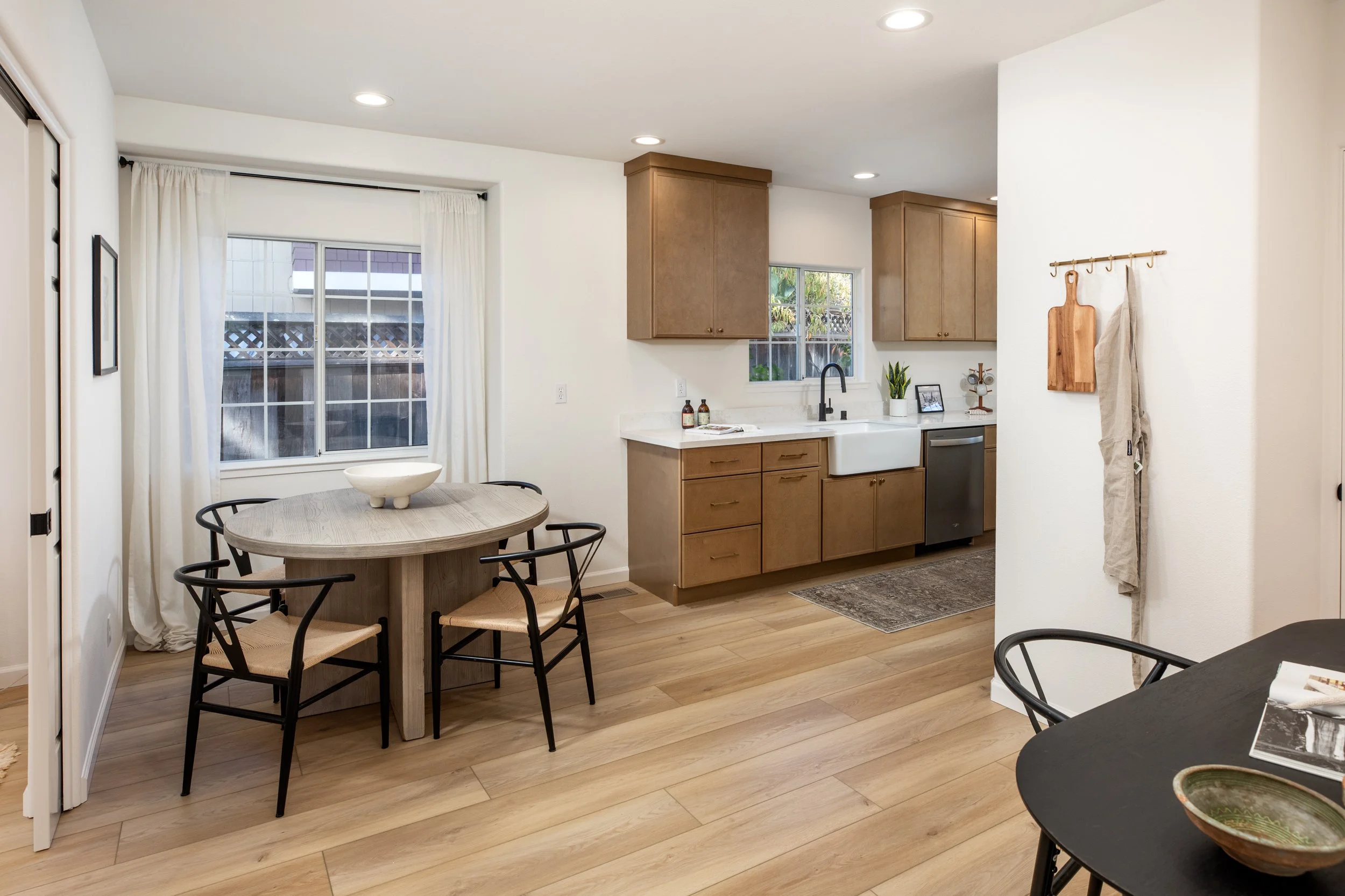 11-Leonard_Matt_Anello-5086-MLS.jpg