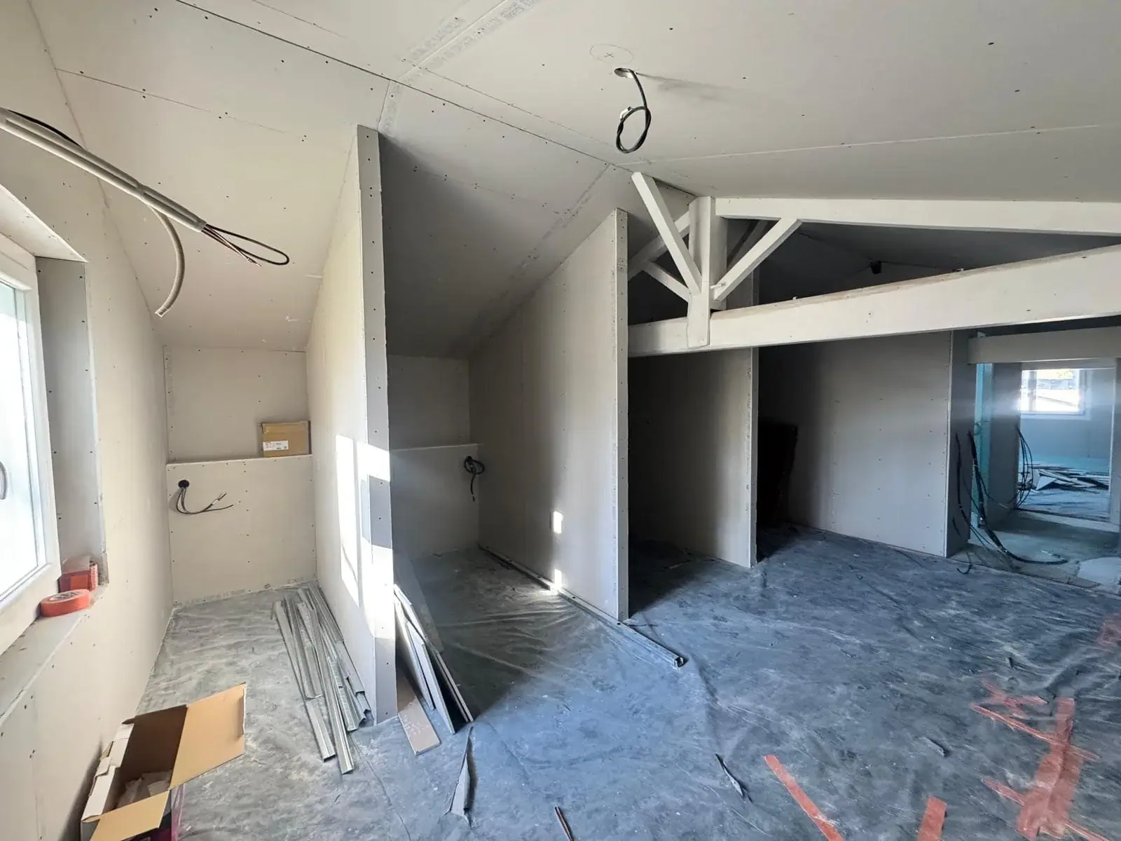 amenagement-chambre-dortoir-sur-mesure.webp