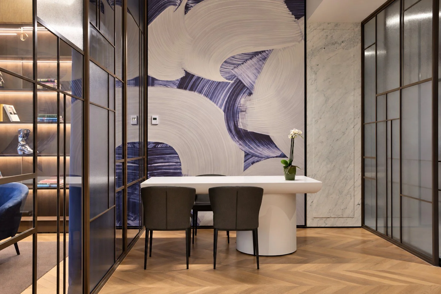 Intercontinental Club Lounge
