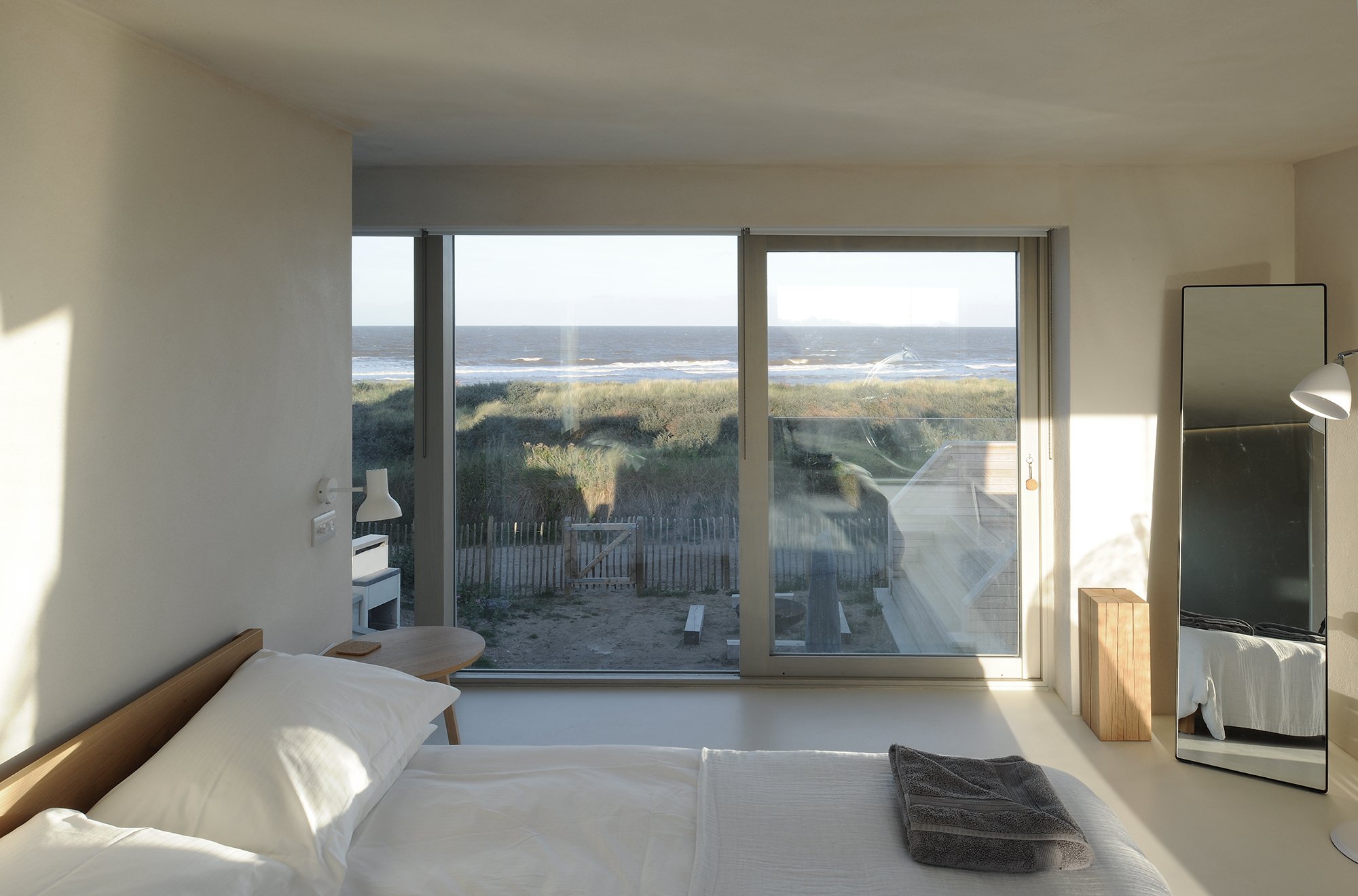Jonathan_Hendry_Architects_Anderby_Creek_DG_03.jpg