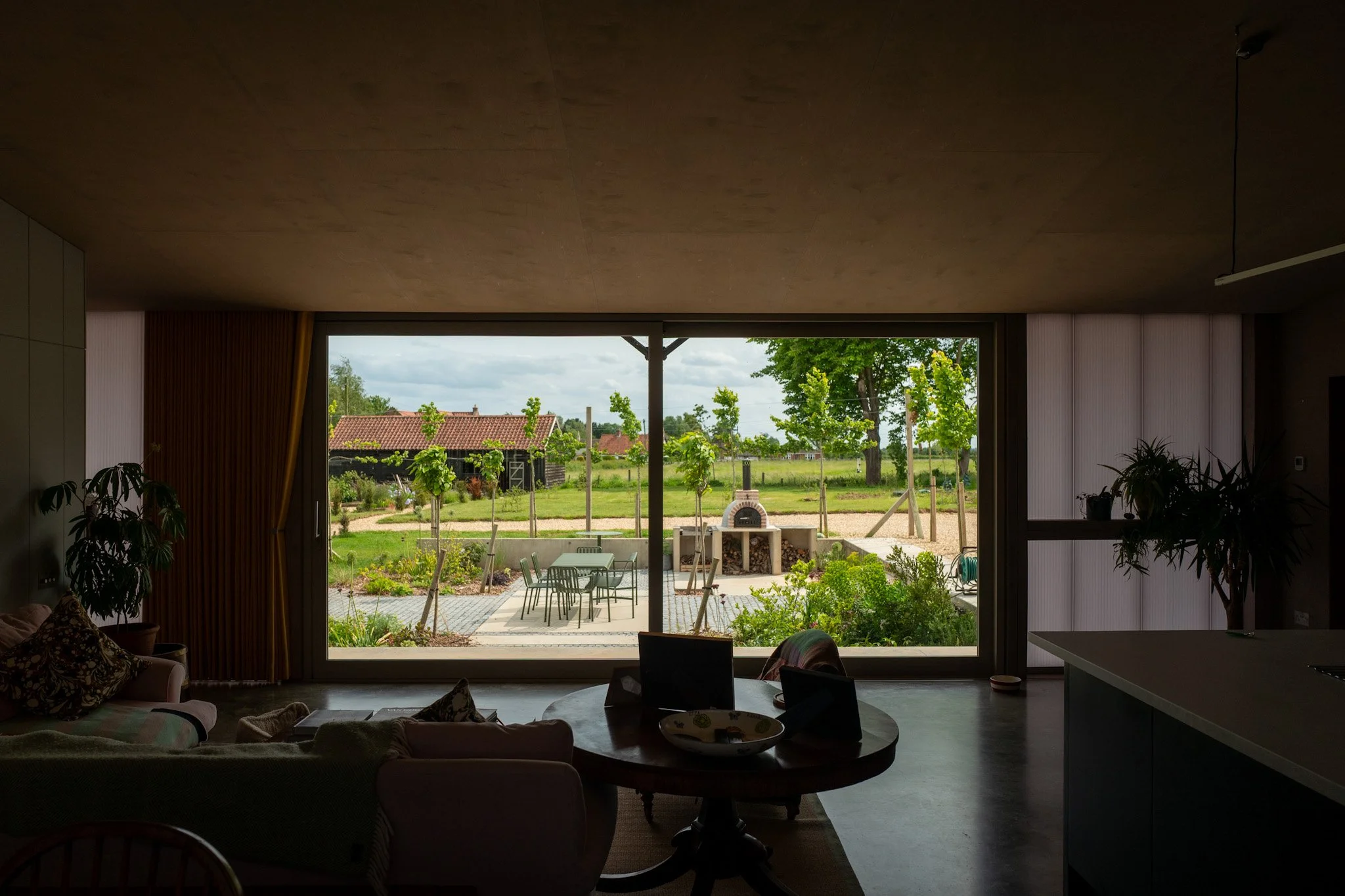 Jonathan_Hendry_Architects_Cow_Shed_L1020299.jpg