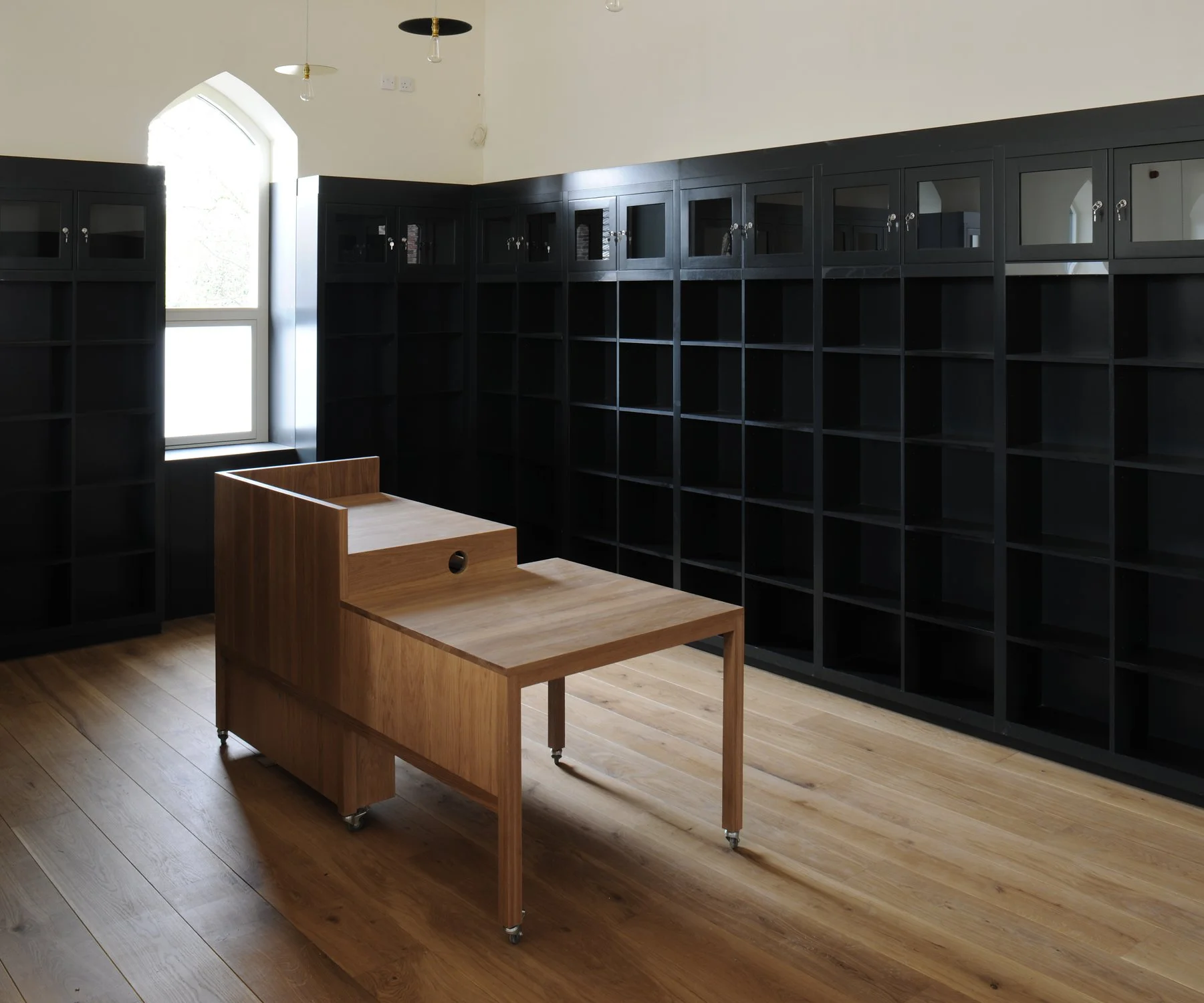 jonathan-hendry-architects-caistor-heritage-chapel-library.jpg