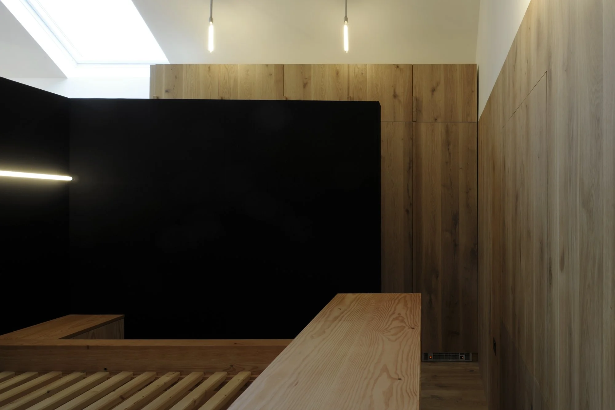 fitties-jonathan-hendry-architects-furniture.jpg