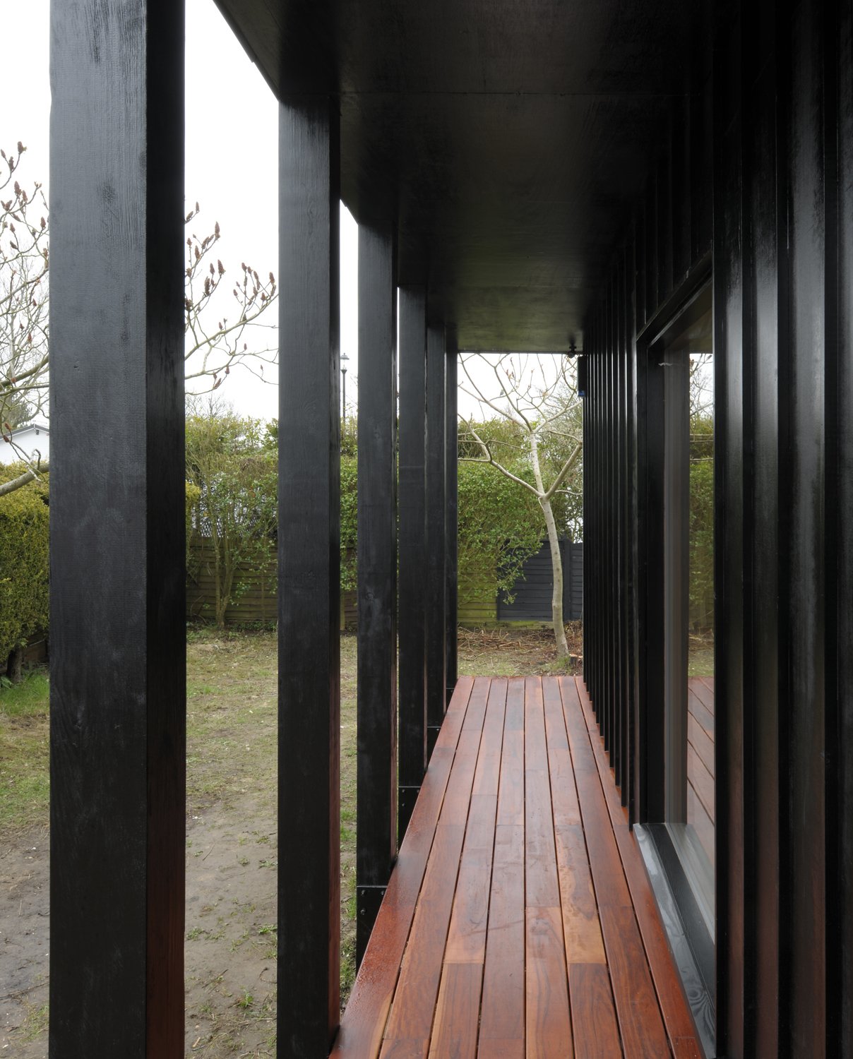 fitties-jonathan-hendry-architects-loggia.jpg