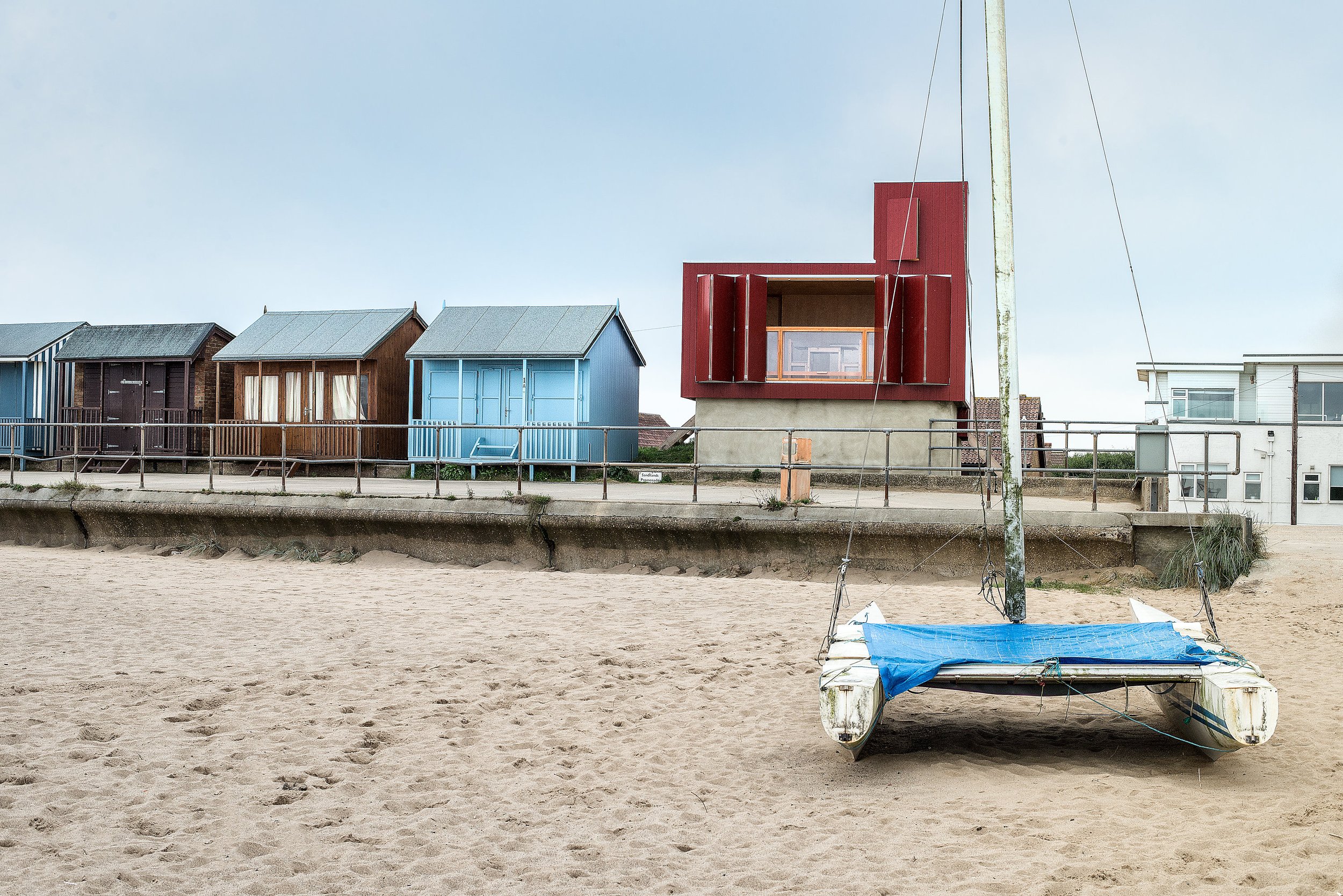 beach-hut-jonathan-hendry-architects-elevation.jpg