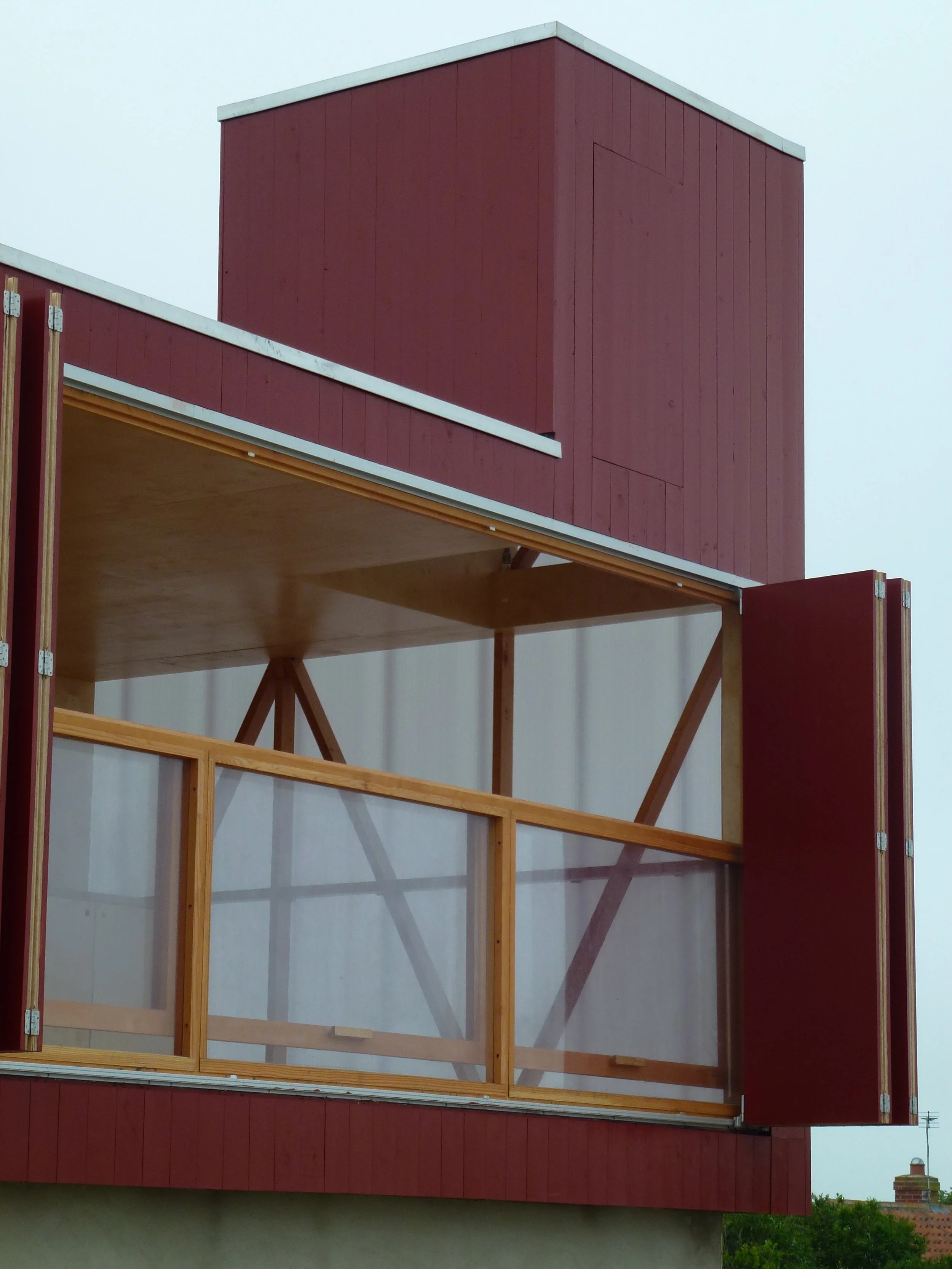 beach-hut-jonathan-hendry-architects-facade.jpg