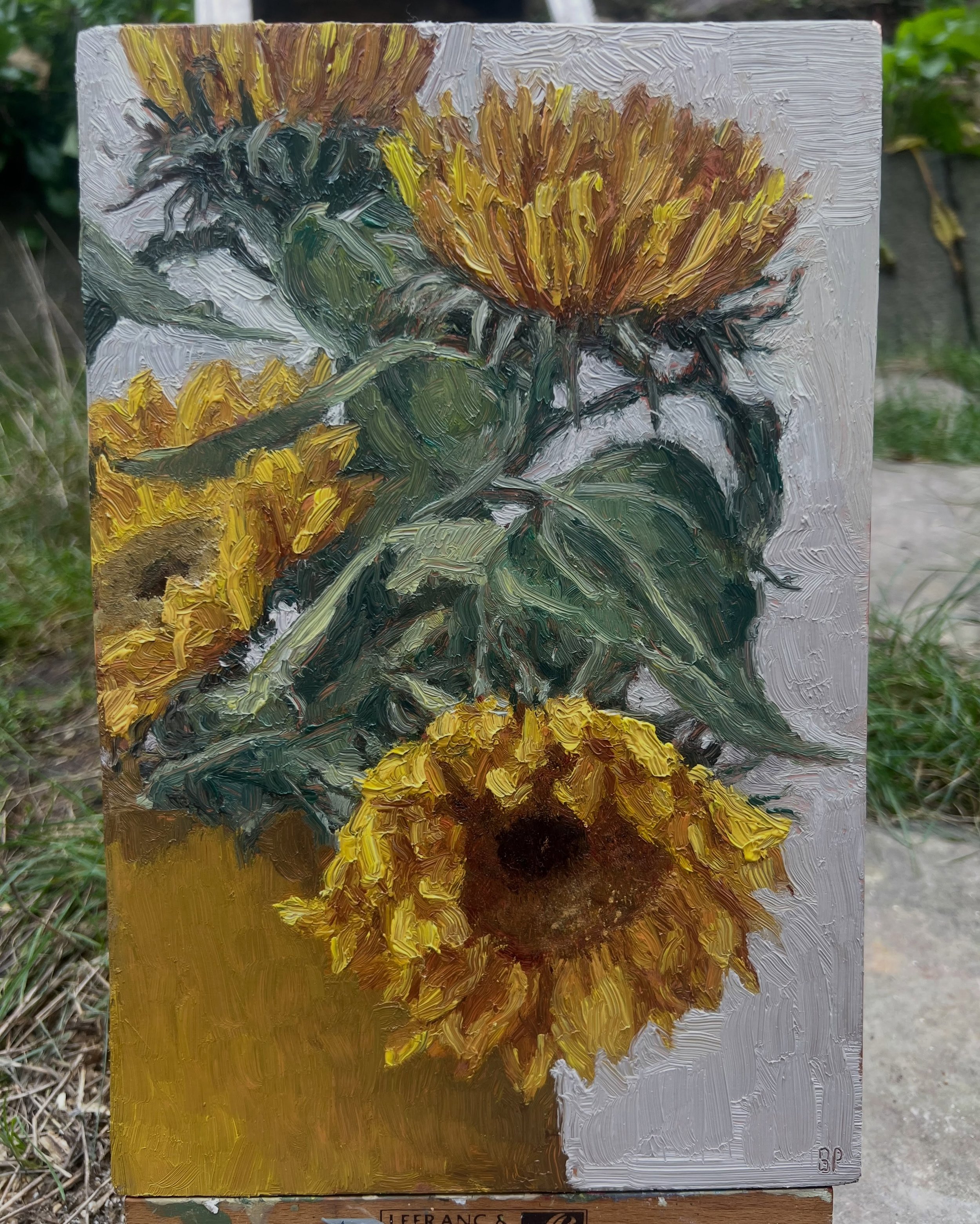 It&rsquo;s been an exciting week, I&rsquo;ve been experimenting by painting on top of copper sheets, and I absolutely love the results. My housemate brought some lovely sunflowers back home, and I found some interesting looking squashes in the superm