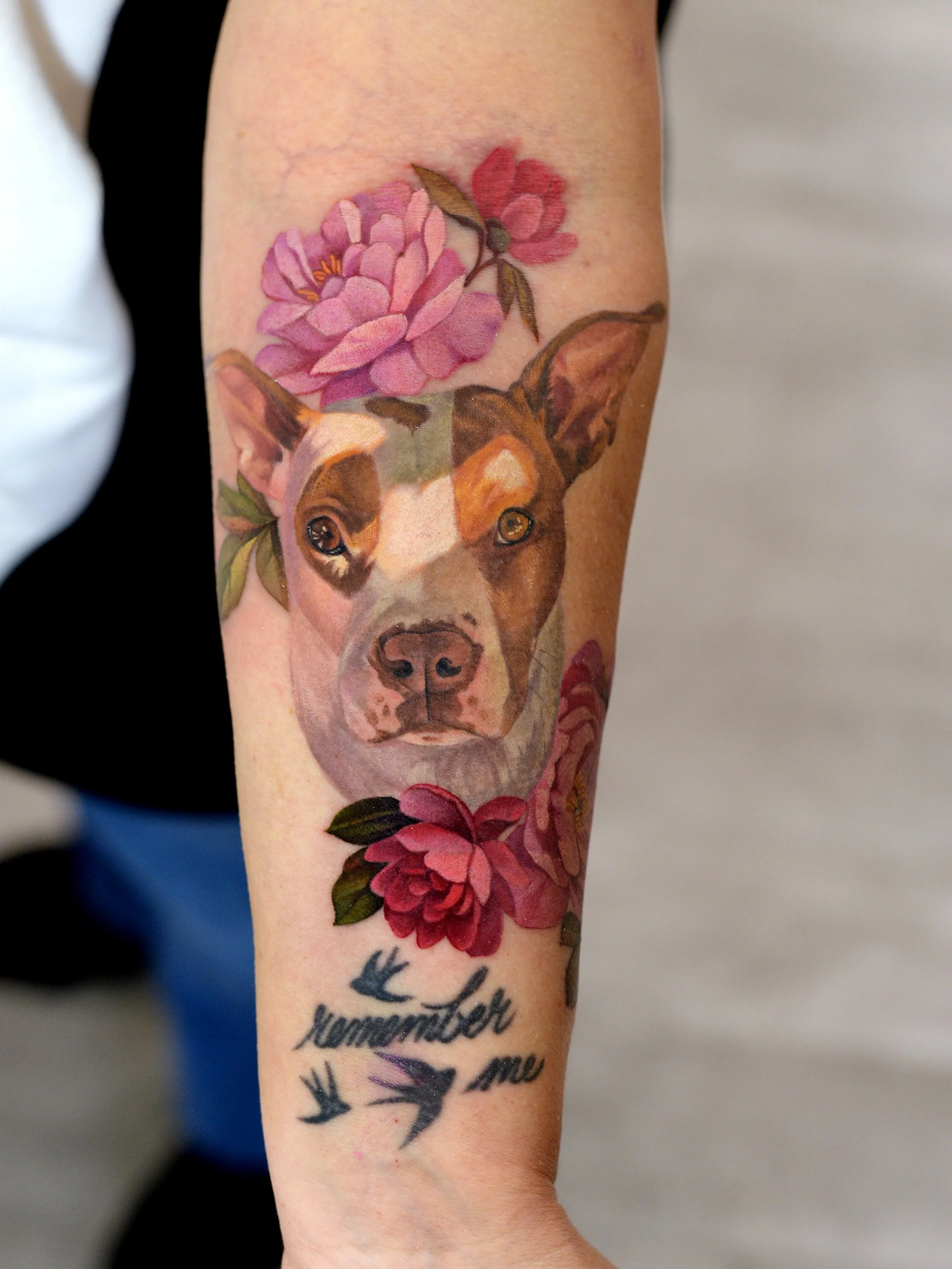 Added some flowers to the healed dog portrait from a few weeks ago! Really pleased with how everything settled in :) photos taken on a Nikon Df and video taken on an iPhone. Made at @inkgallerynj