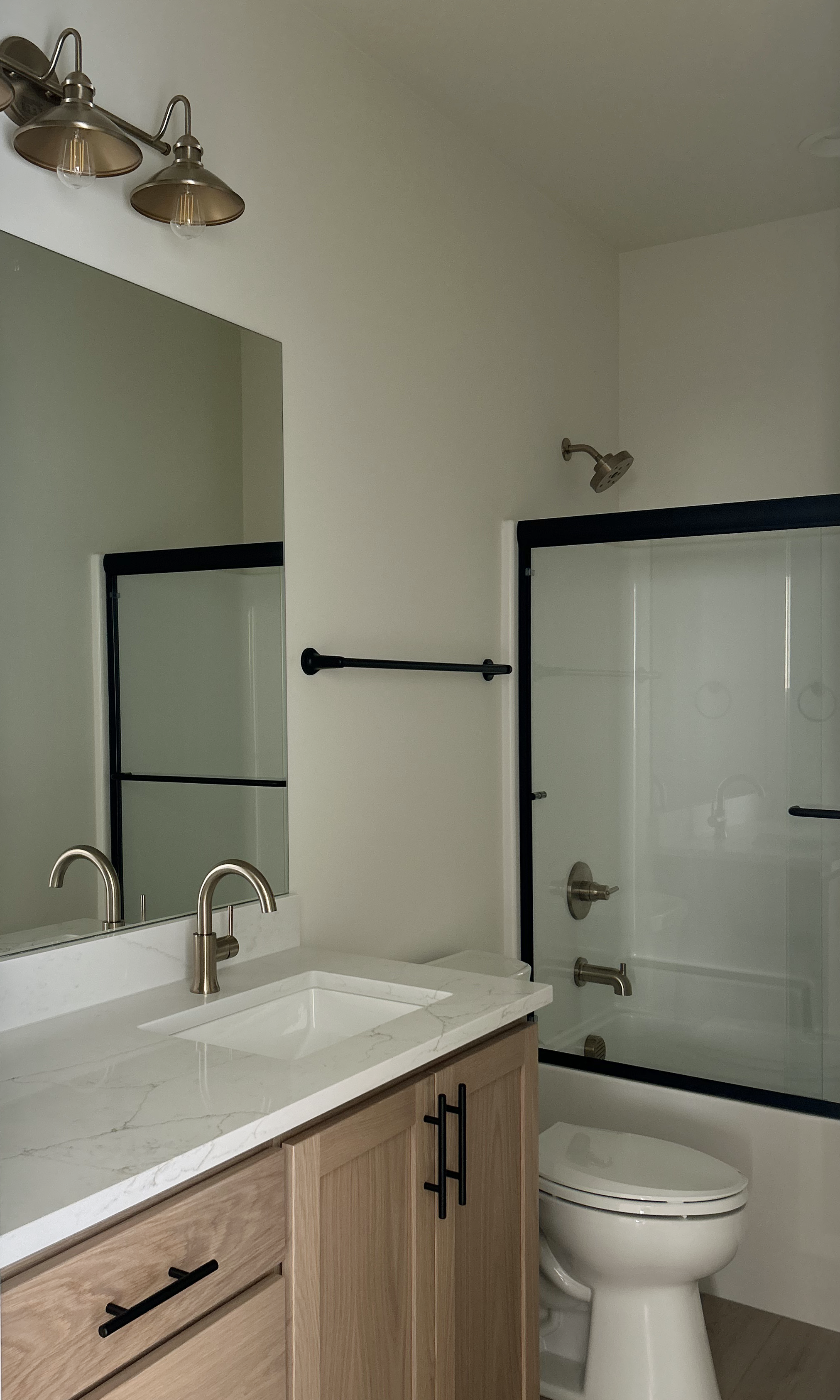 guestbath.png