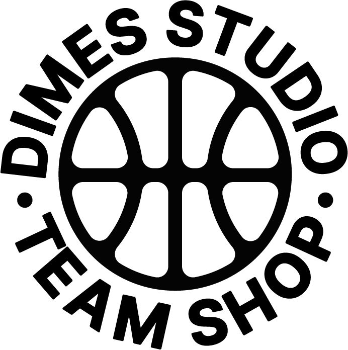 Outline of a citrus fruit, sliced in half, with visible segments inside.