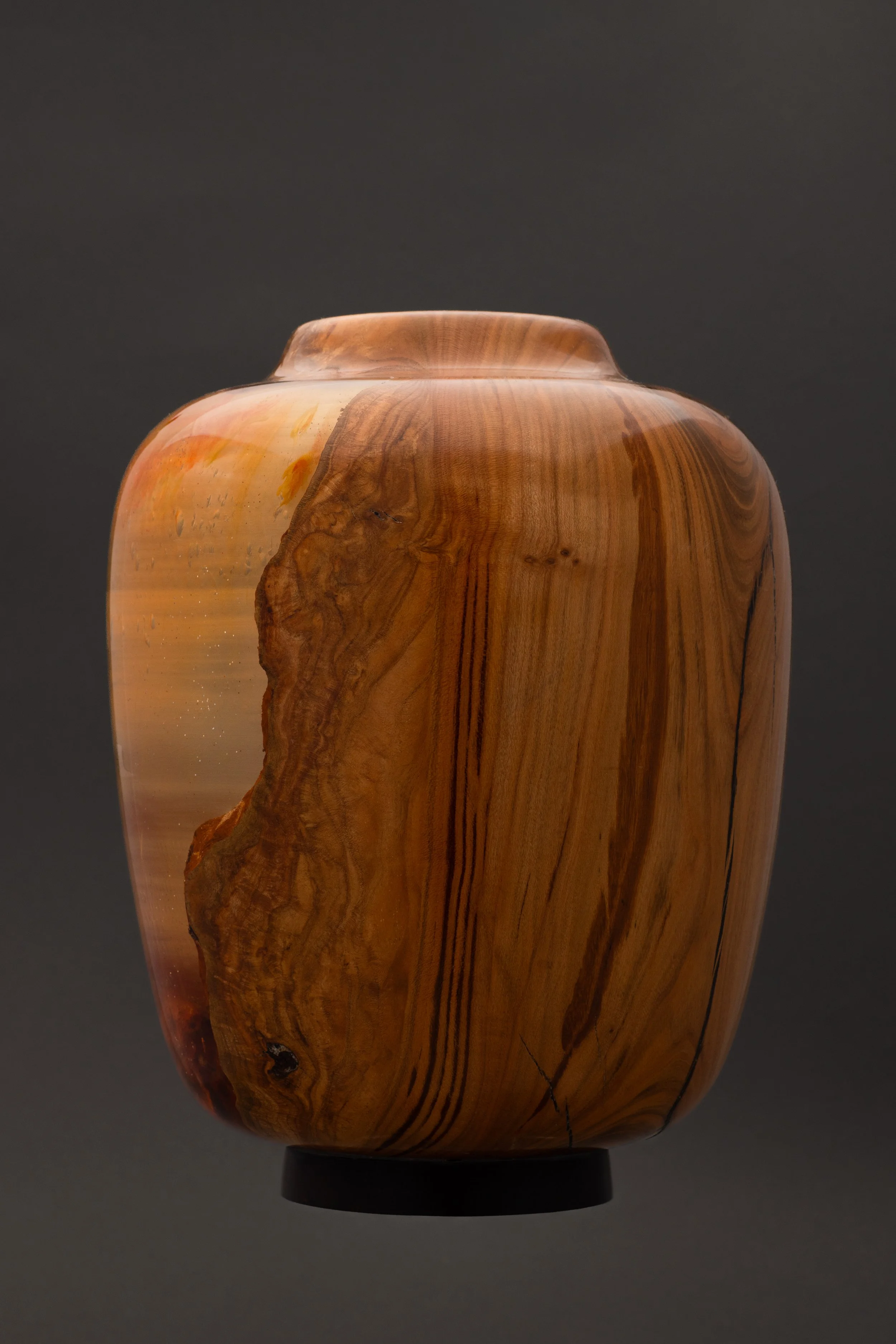 TomwoodandresinluxurylathecraftphotographedbyNilasinCobaltStudiosPortland-2-4.jpg