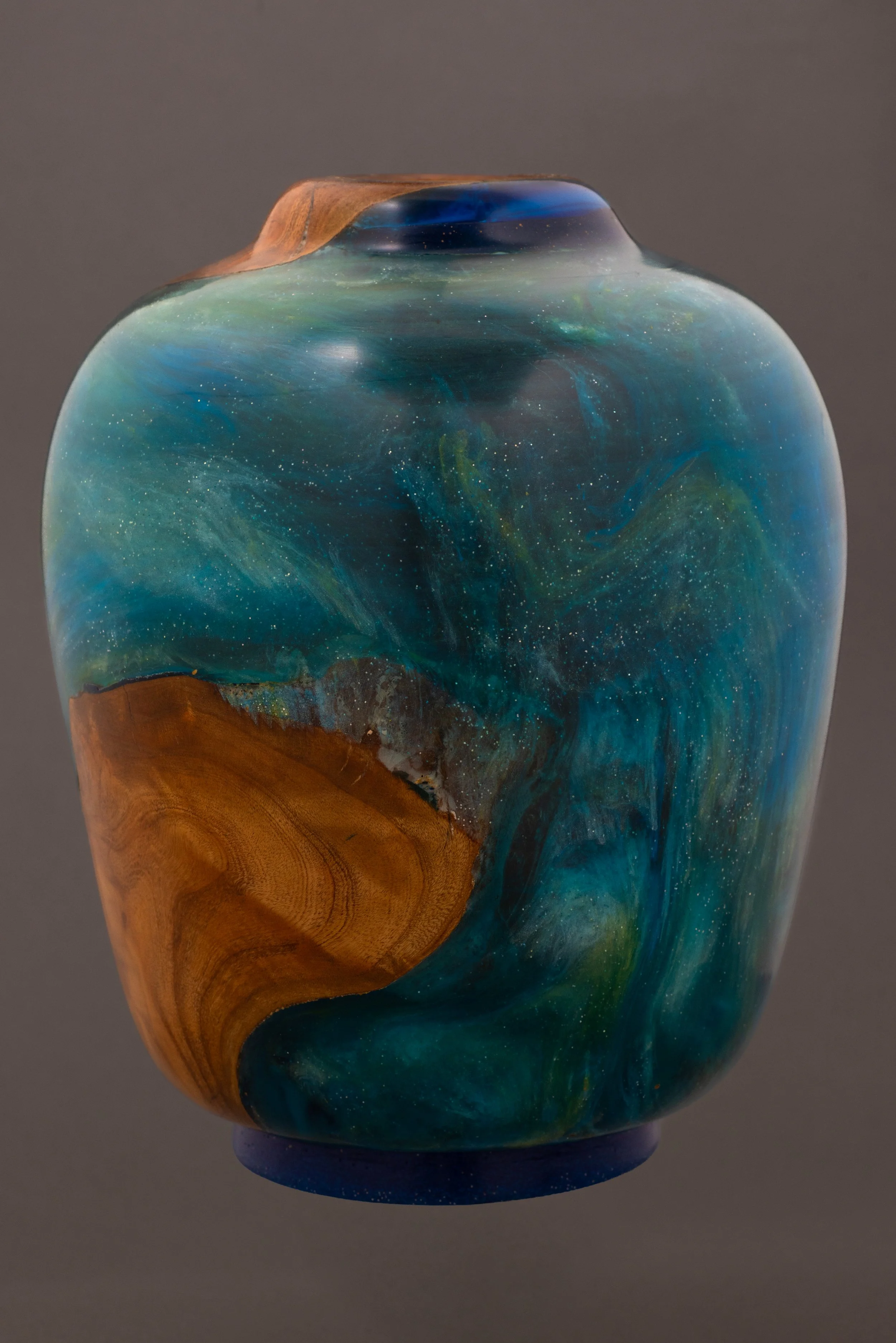 TomwoodandresinluxurylathecraftphotographedbyNilasinCobaltStudiosPortland-2-14.jpg