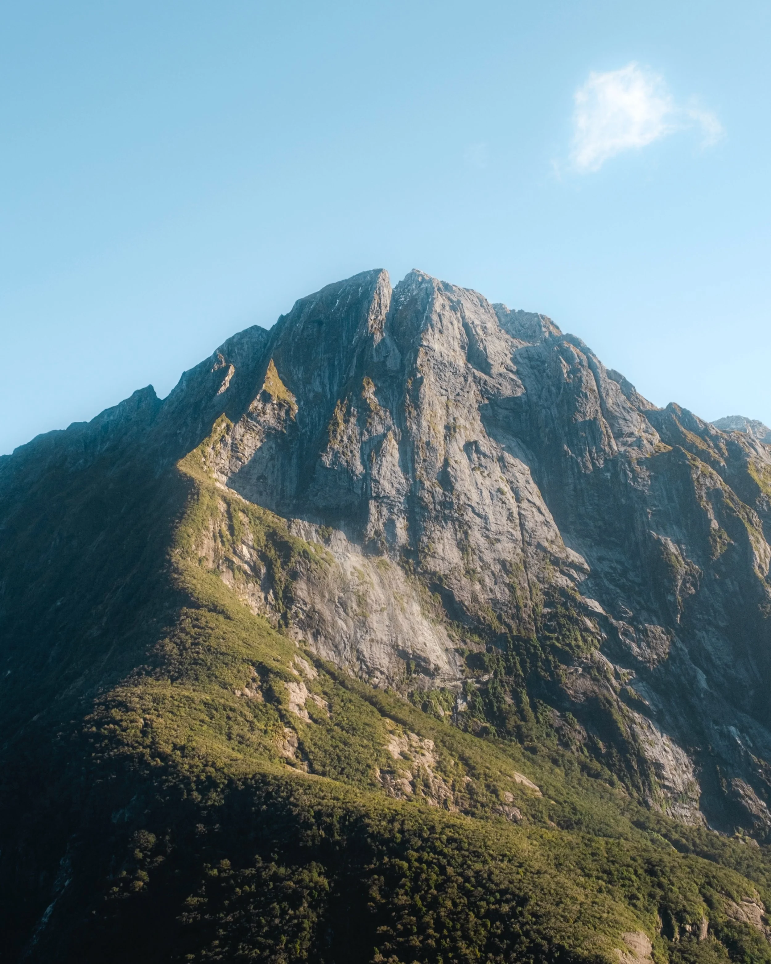 Mountains on Fujifilm.

Part 2. Milford Sound, NZ

A small collection of the mountains and terrain in and around Milford Sound.

The scale of these things was truly mind blowing. I tried putting it into perspective in the last shot, with the cruise b