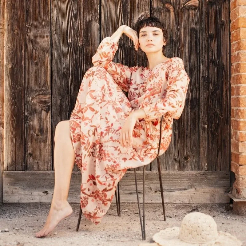 modella-catalogo-zhelda