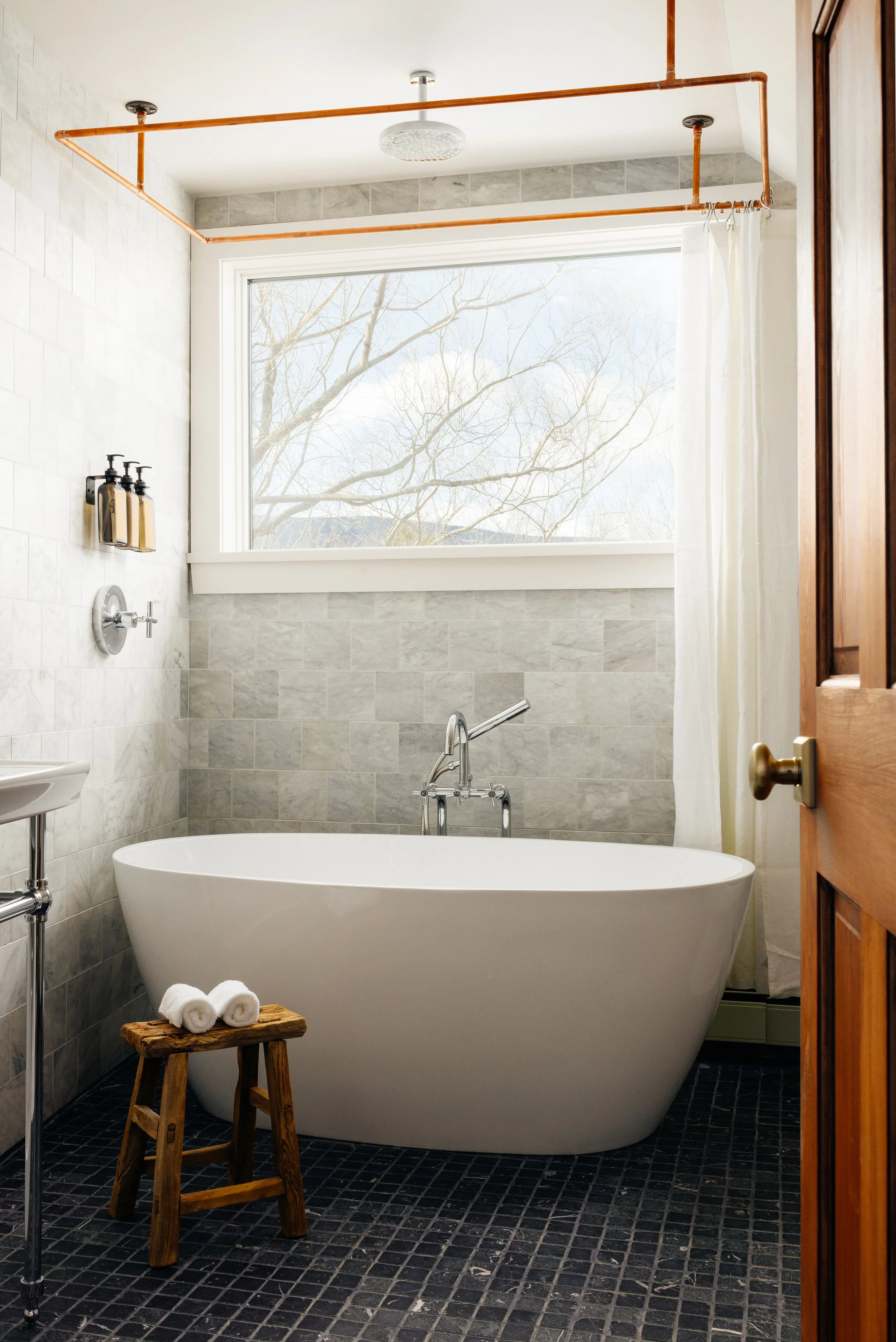 Hotel-Lilien-12-1-22-Catskill-Image-24.jpg