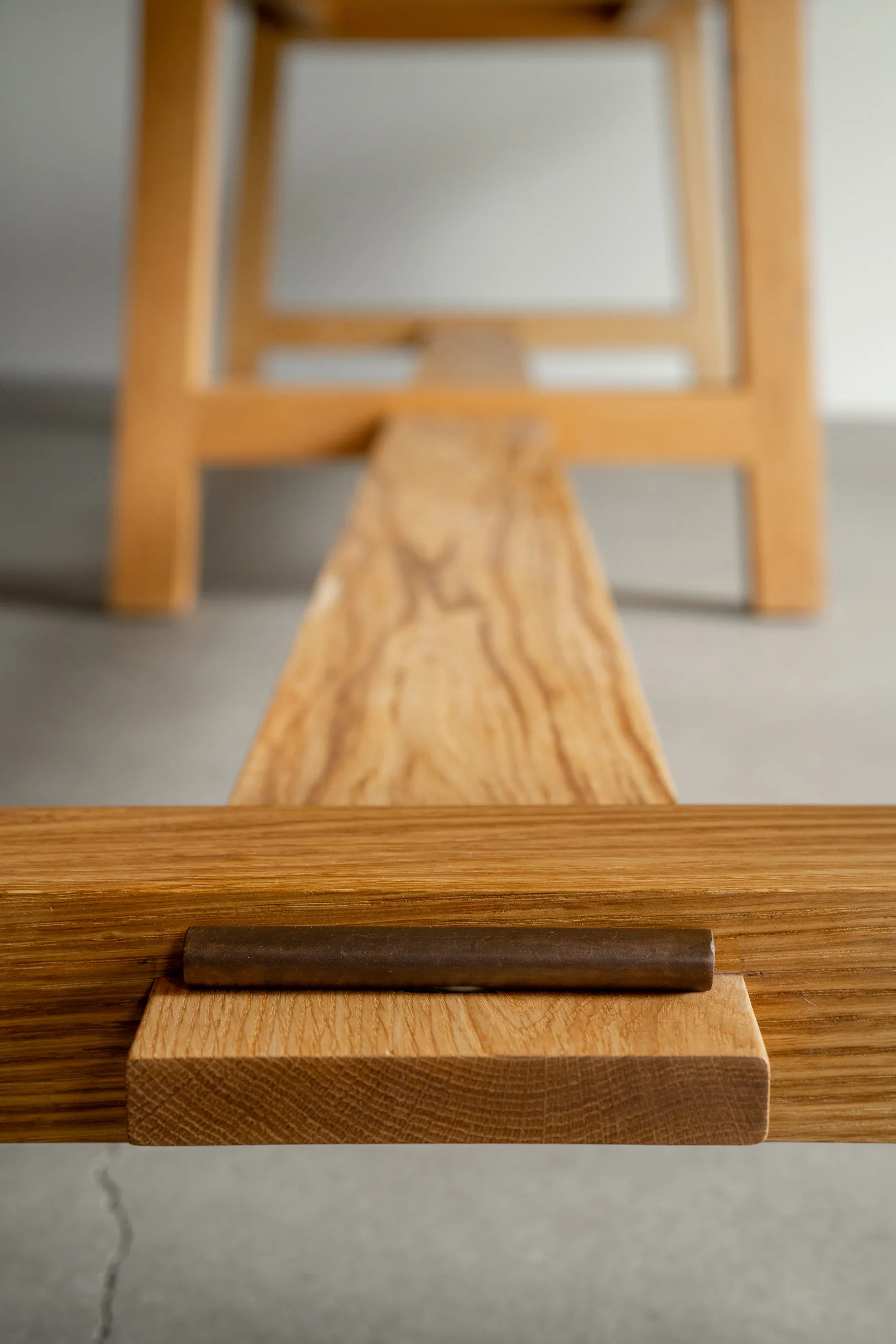 CroftouseEntradaDiningTable5_1946x.webp